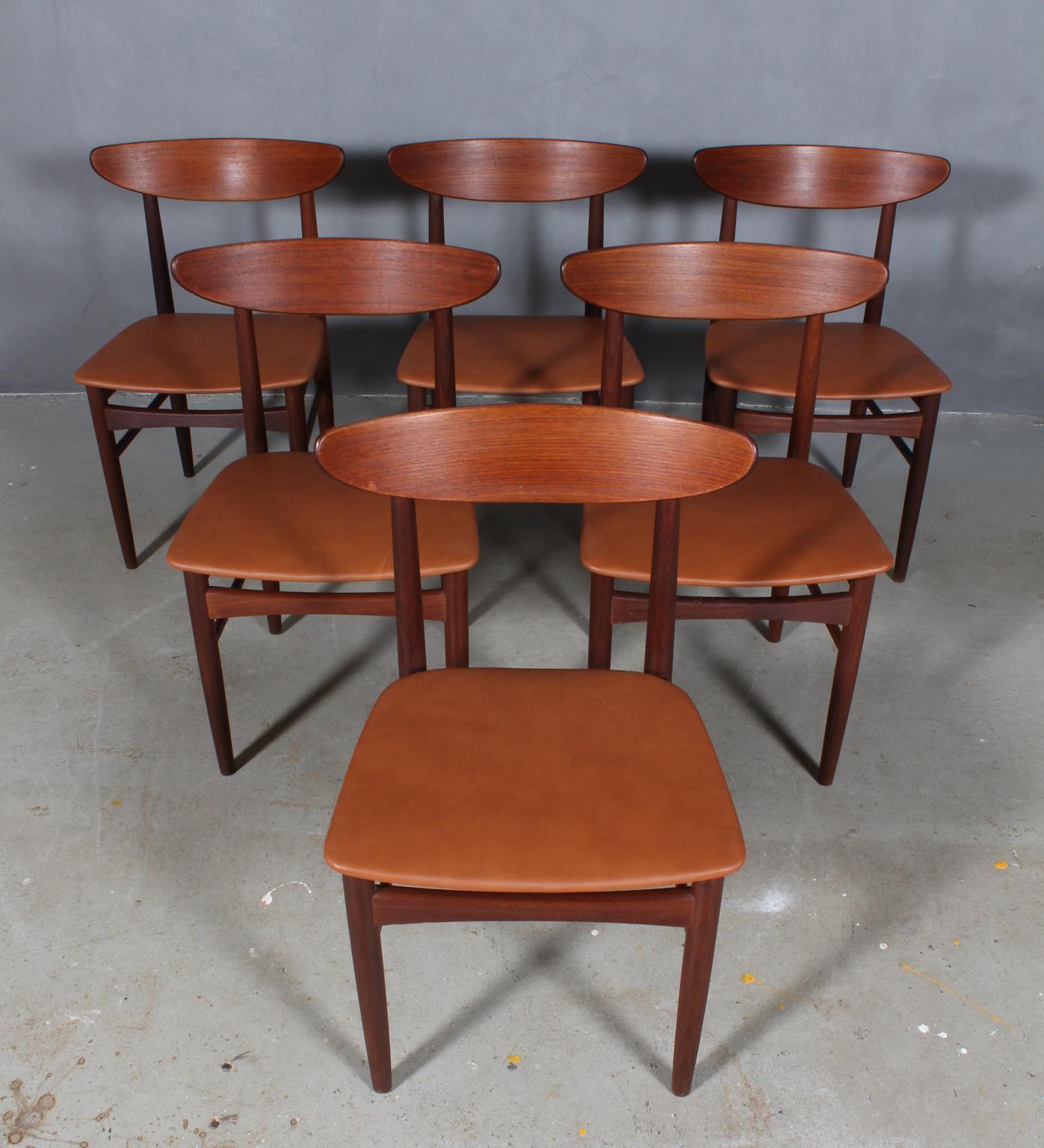 Skovby Møbler. Set of six chairs in teak.

New upholstered seats with tan pure aniline leather.

Made by Skovby Møbler.