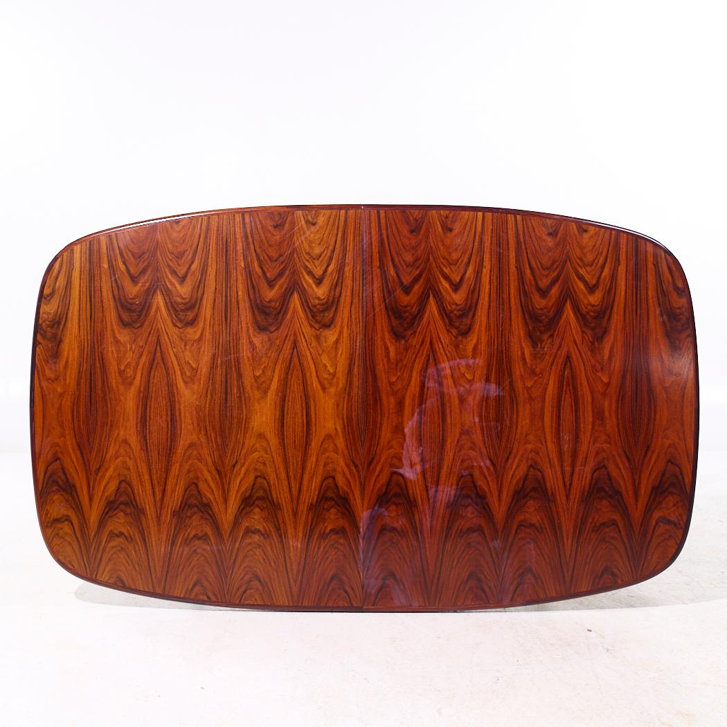 Skovby MCM Danish Rosewood Hidden Leaf Expanding Dining Table with 2 Leaves For Sale 5