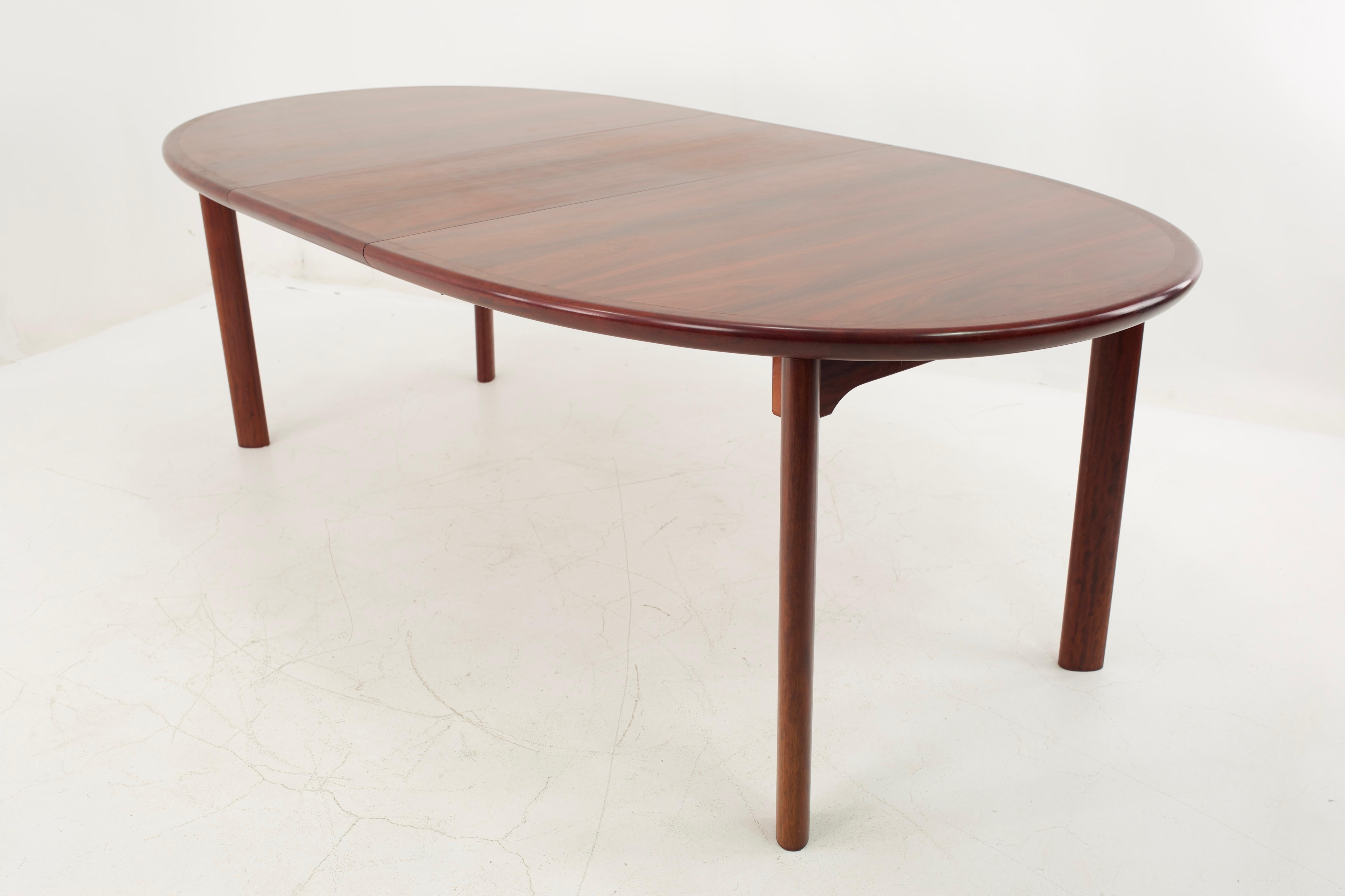 Skovby Mid Century Rosewood Dining Table with 3 Leaves 4