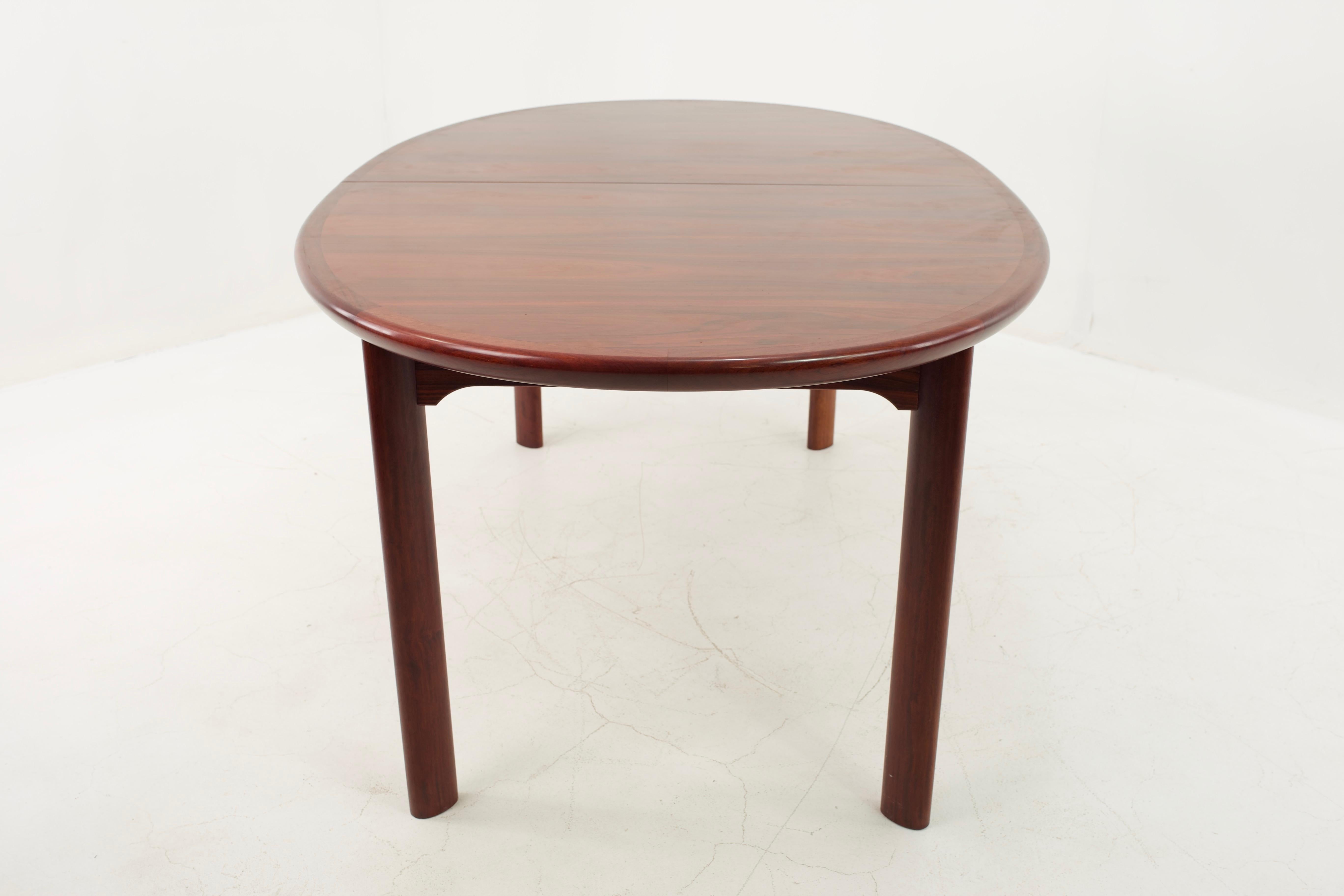 American Skovby Mid Century Rosewood Dining Table with 3 Leaves