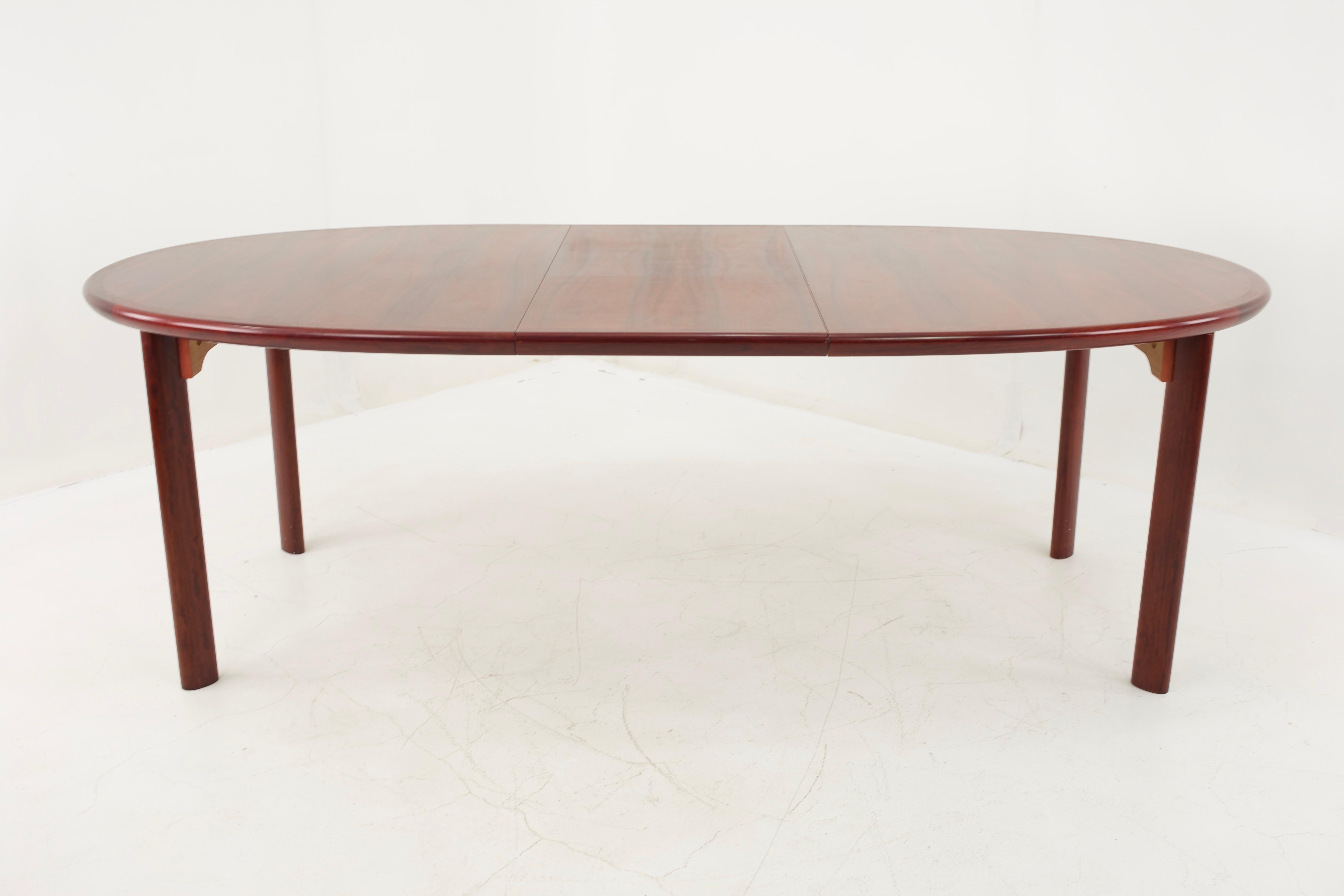 Skovby Mid Century Rosewood Dining Table with 3 Leaves 1