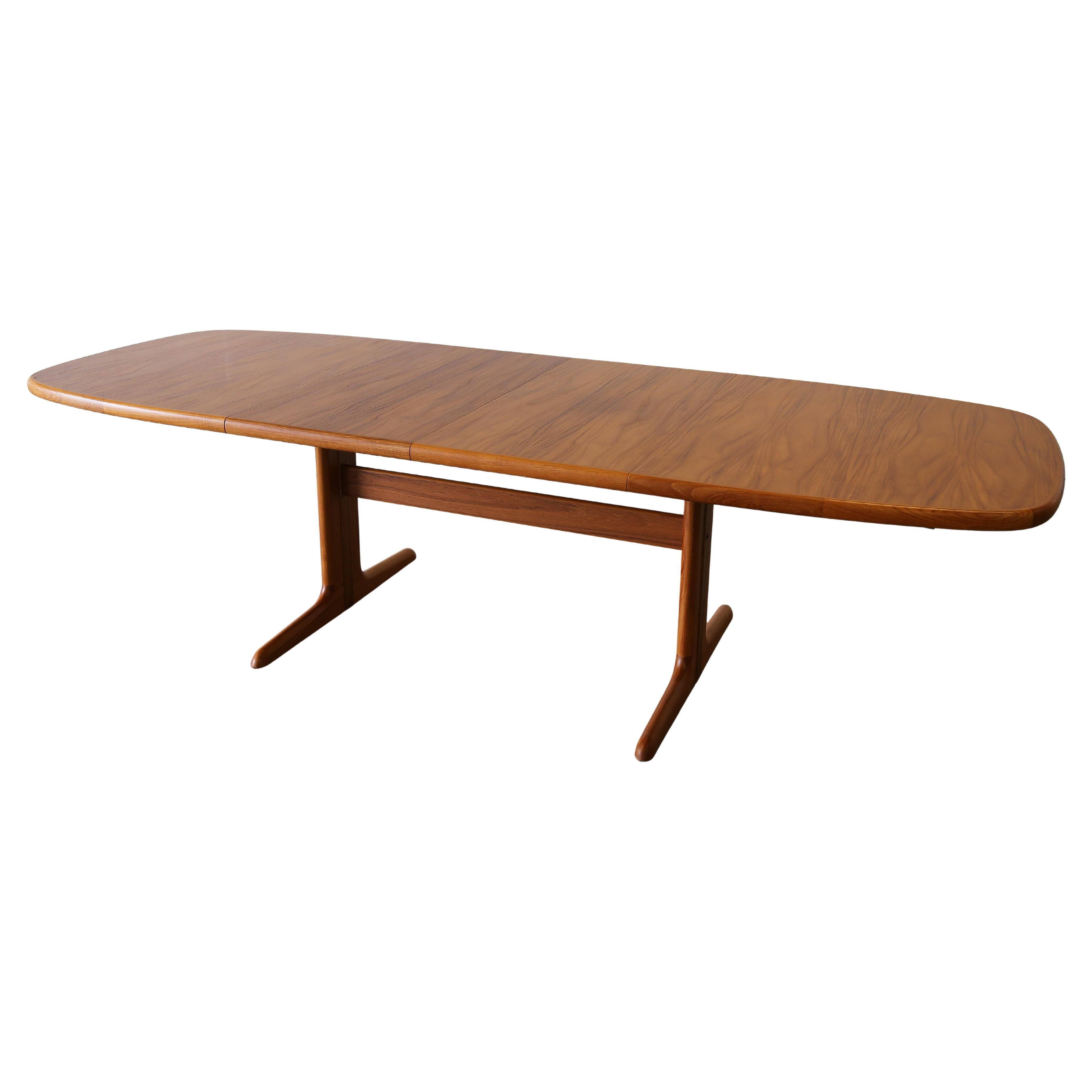 Skovby Mobelfabrik Teak Dining table Danish Modern, c. 1970s