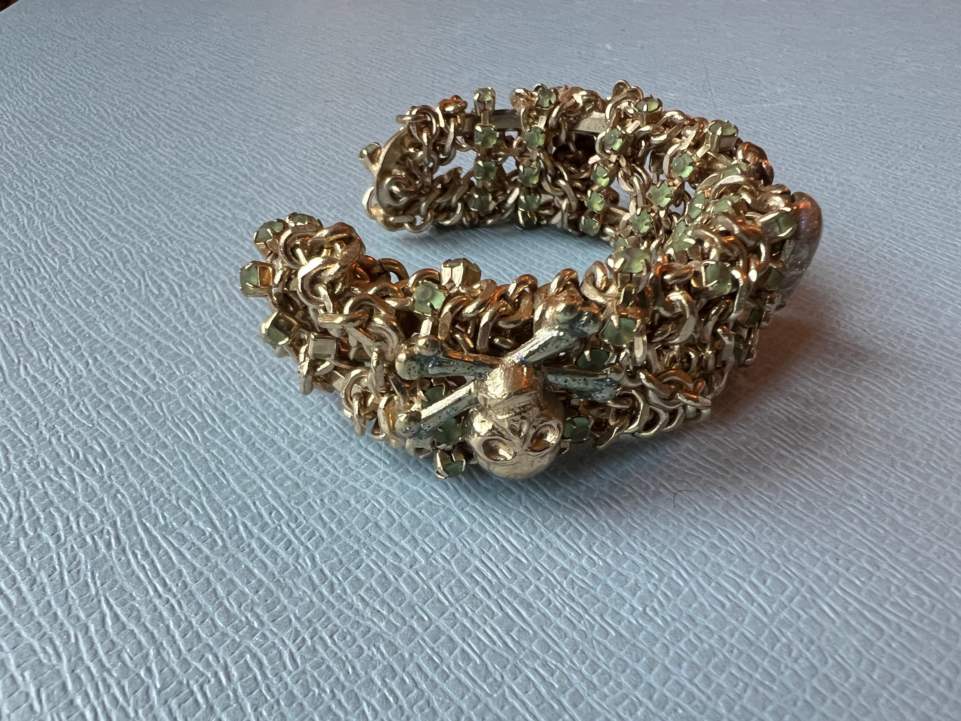 Bracciale a catena con osso di teschio Vintage in vendita 2