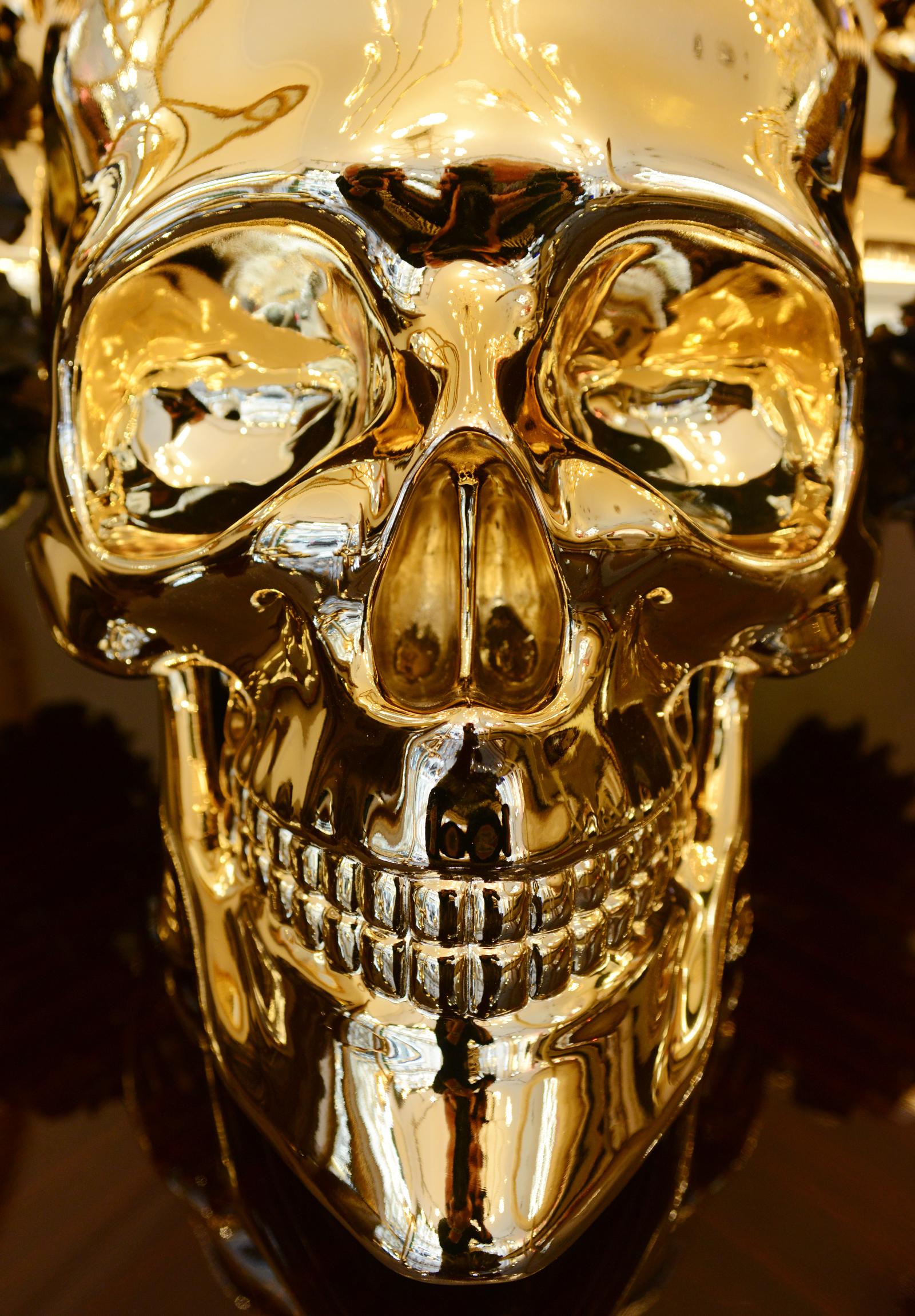 Skull Golden Youth Sculpture For Sale 3