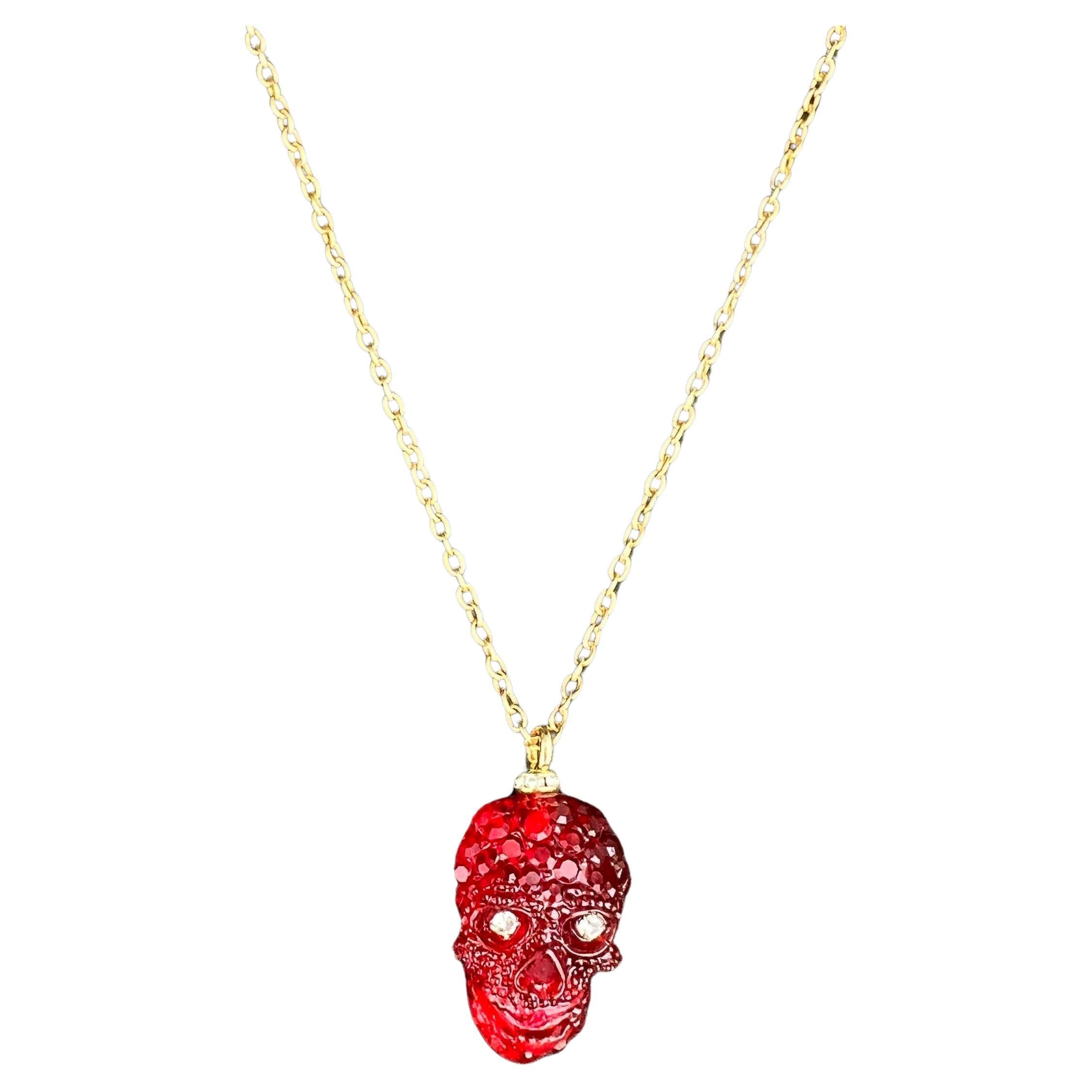 Skull pendant necklace.