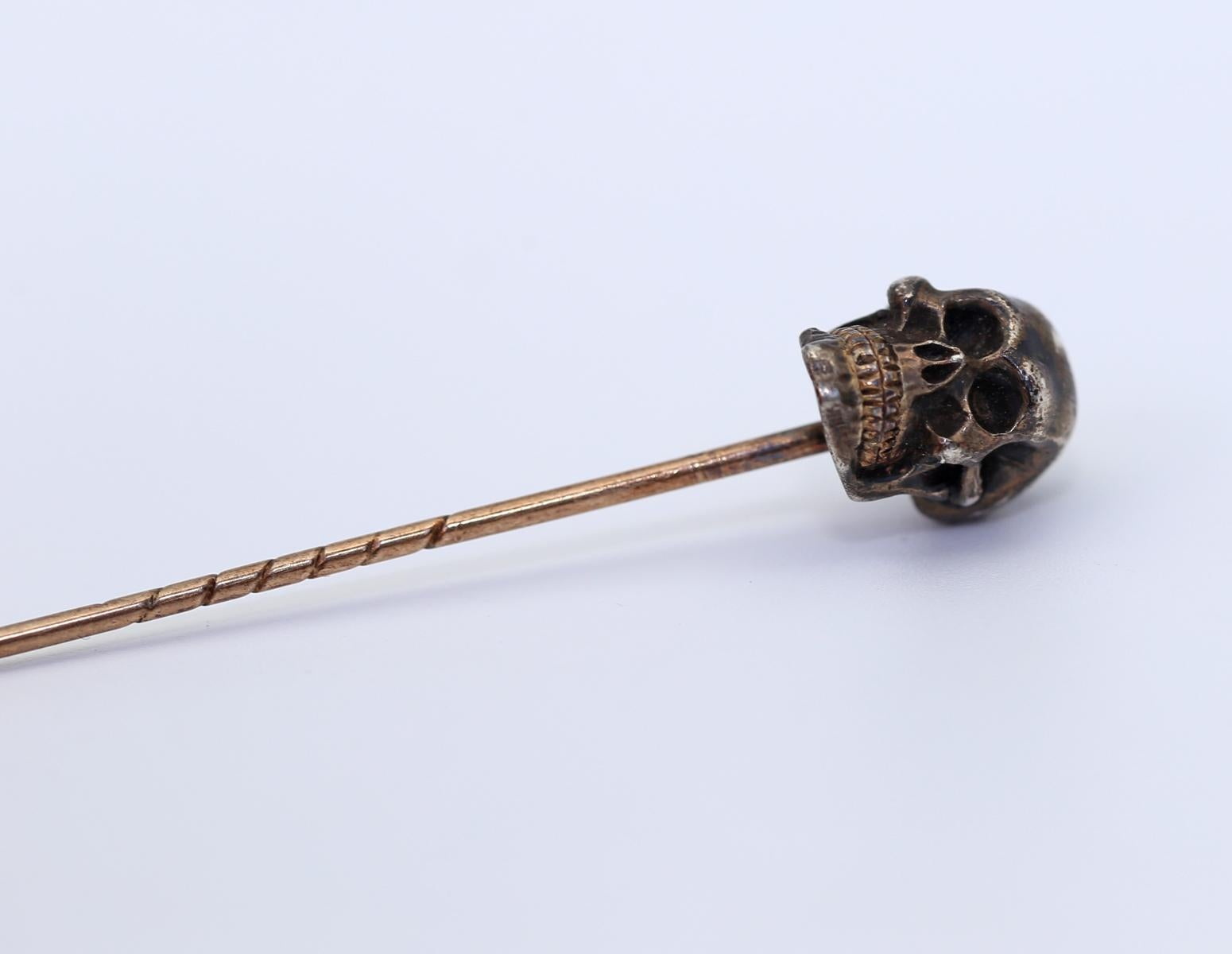 Victorian Skull Pin, 1900 For Sale