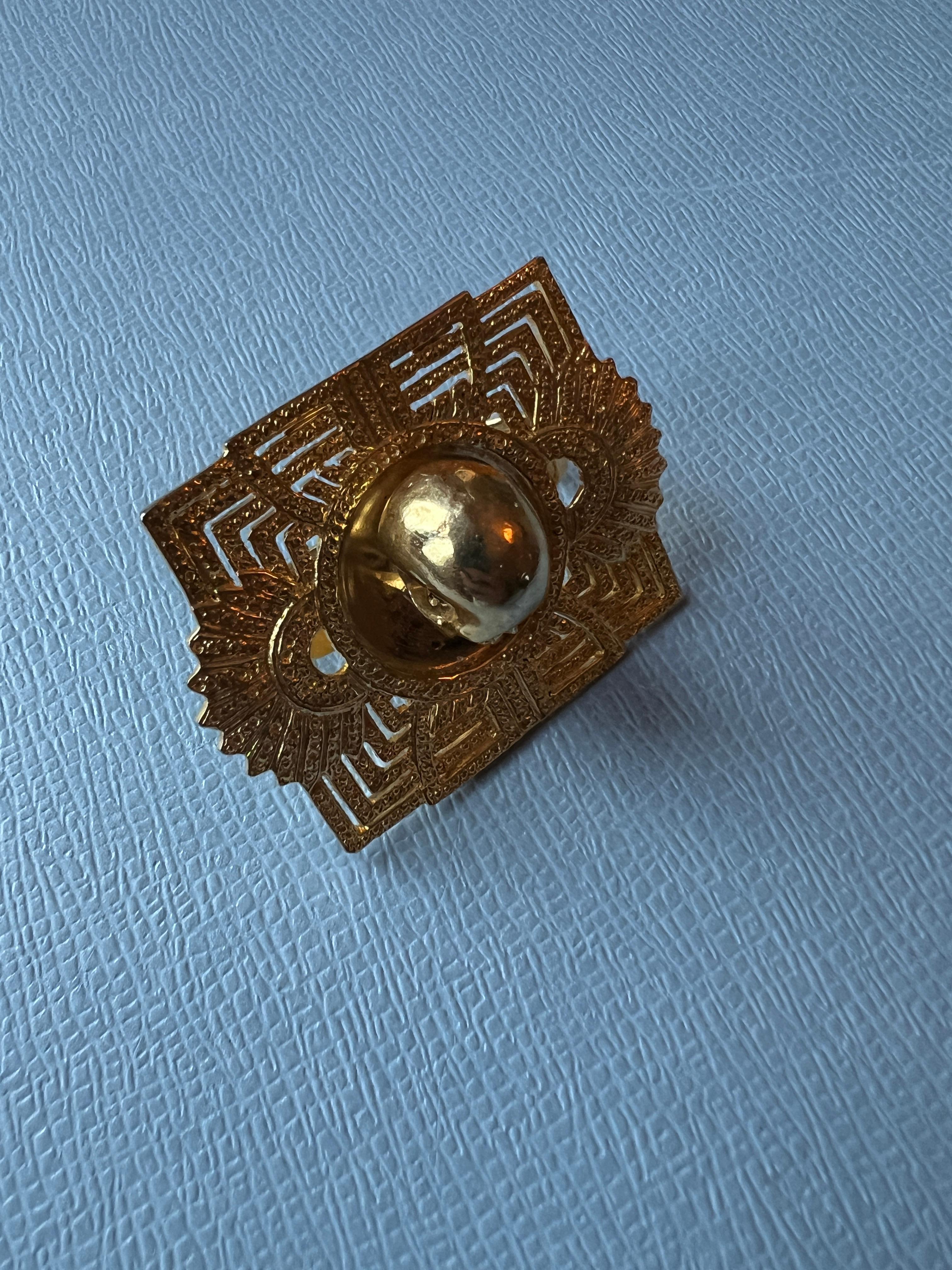 Skull Ring Double Finger Gold Plated Vintage For Sale 1