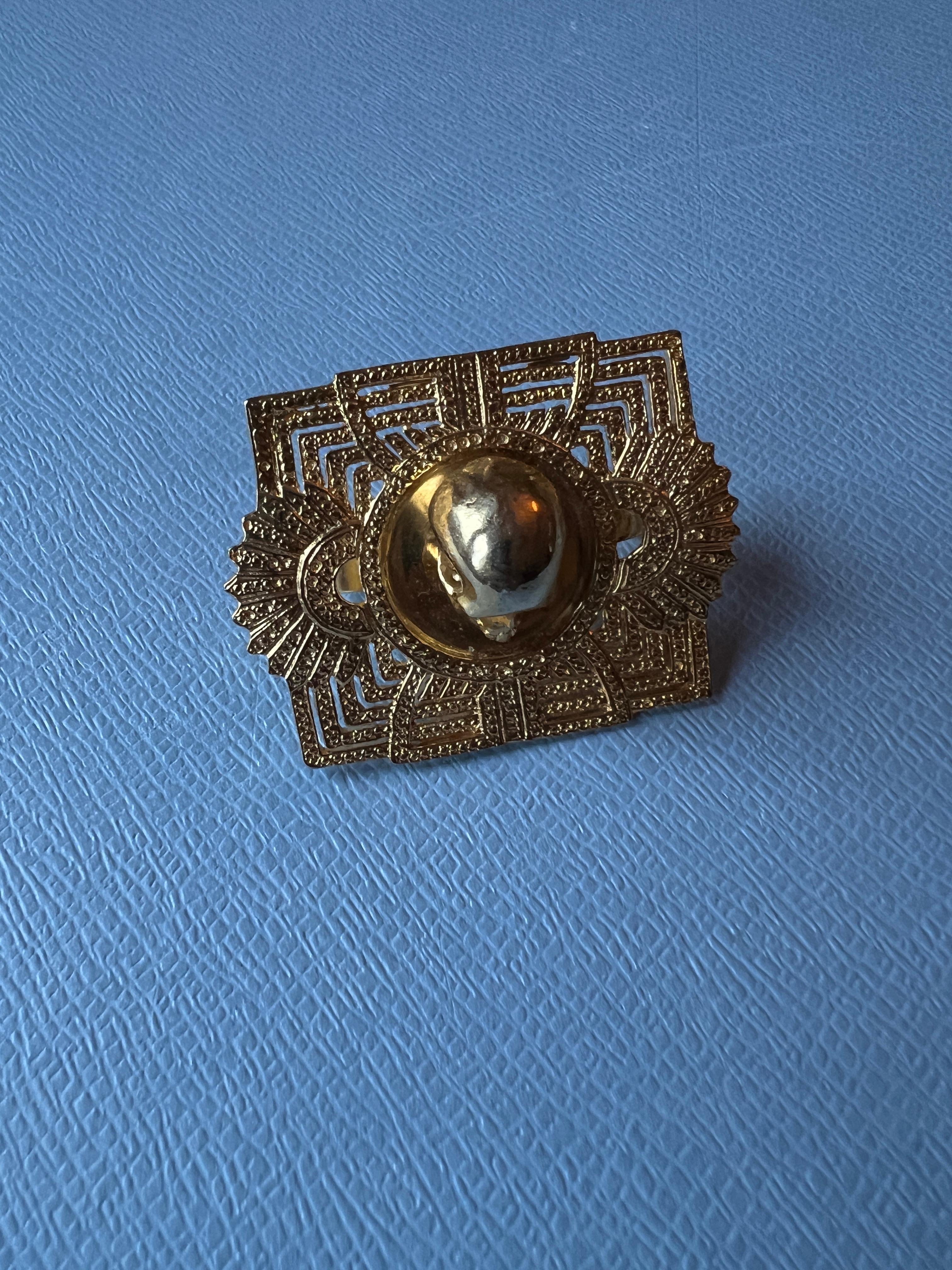 Skull Ring Double Finger Gold Plated Vintage For Sale 4