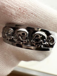 Skulls ring black diamonds 14KT black gold mens ring 7mm