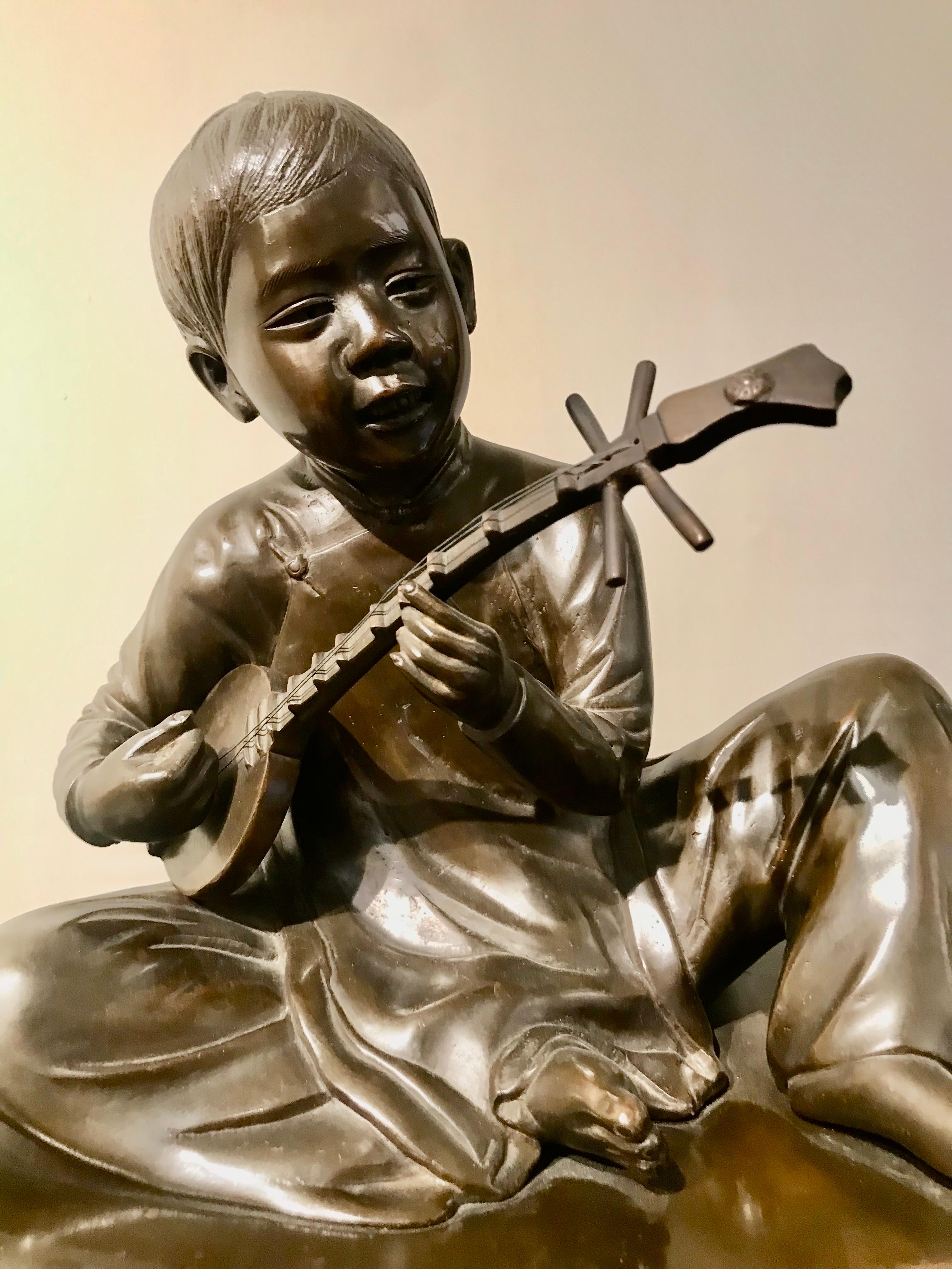 Skulptur „Der junge Musiker“, Bronze, patiniert, Frankreich, 19 Jhdt. In Good Condition For Sale In Mönchengladbach, NW