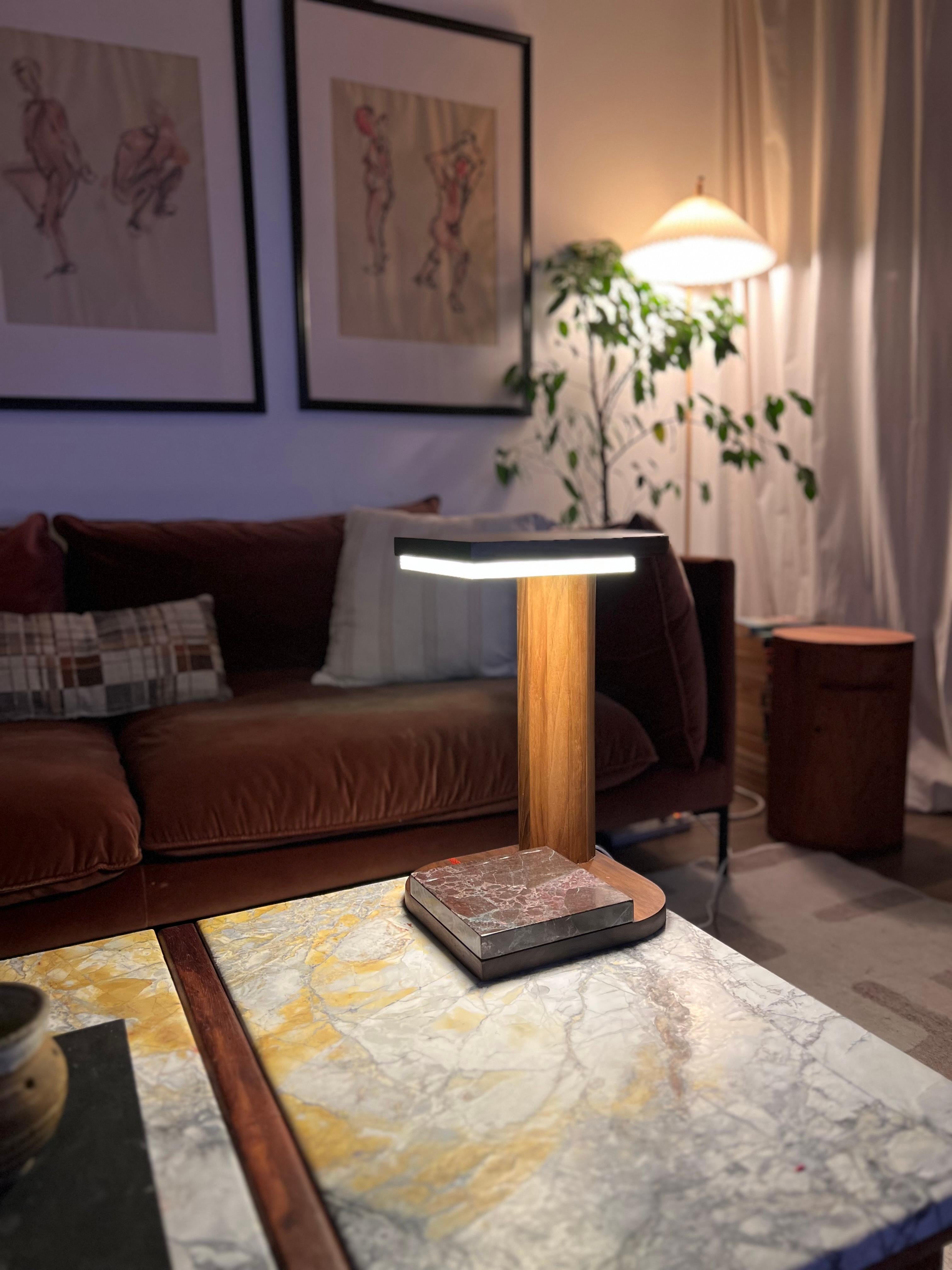 Cielo y Piedra Escultura de luz Carpintería en venta