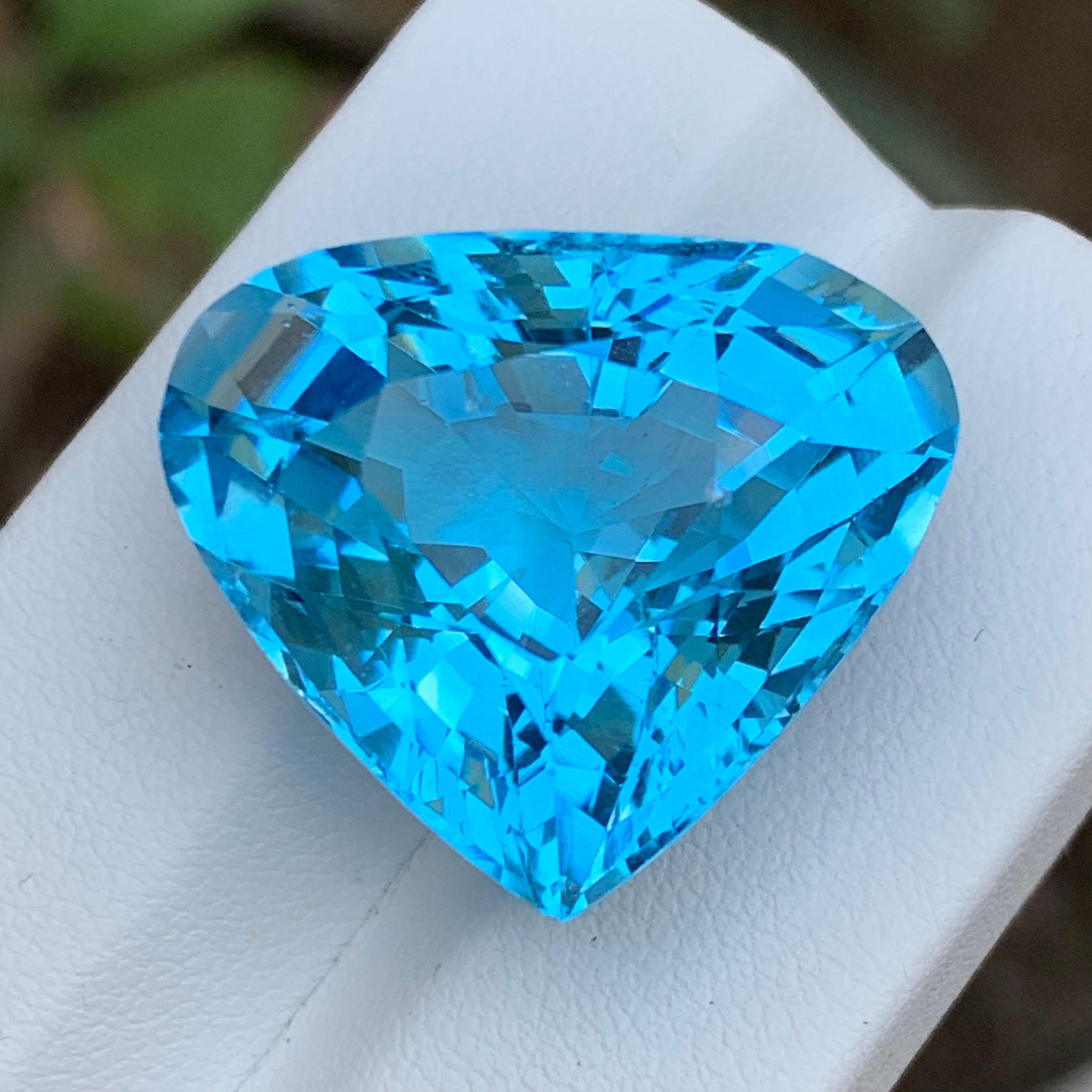 Exquisite Rich Sky Blue Natural Swiss Topaz Loose Gemstone for Necklace Pendant, Bracelet or any other Jewelry Setting-Pear Cut from Brazil!!

💎 GEMSTONE TYPE: Swiss Blue Topaz
⚖️ WEIGHT: 43.80 Carat
🪚 SHAPE & CUT: Pear Cut
📏 SIZE (MM): 20.72 x
