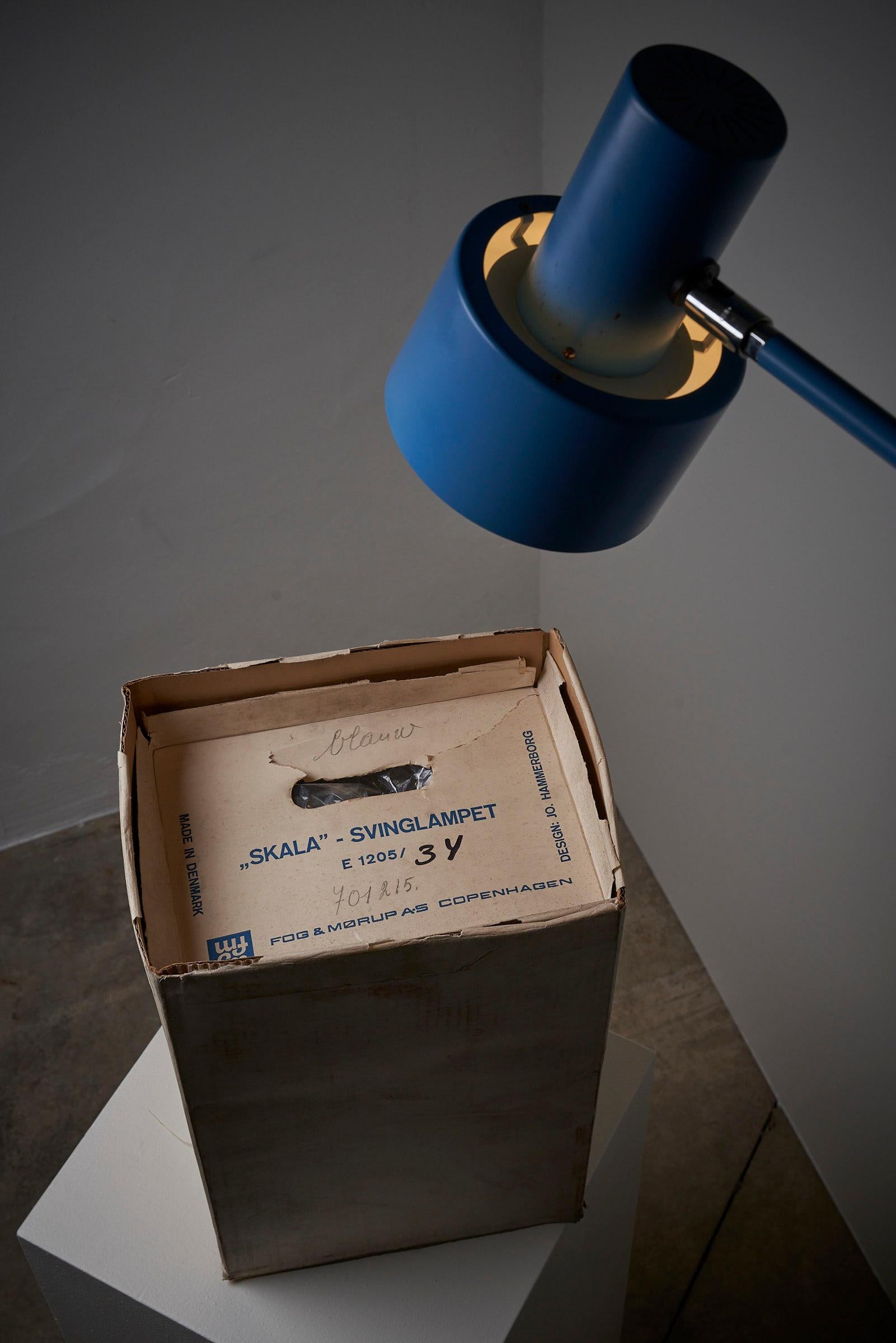 Himmelblaue Skala Wandleuchte von Jo Hammerborg für Fog&Mørup, inklusive Originalverpackung  im Angebot 2