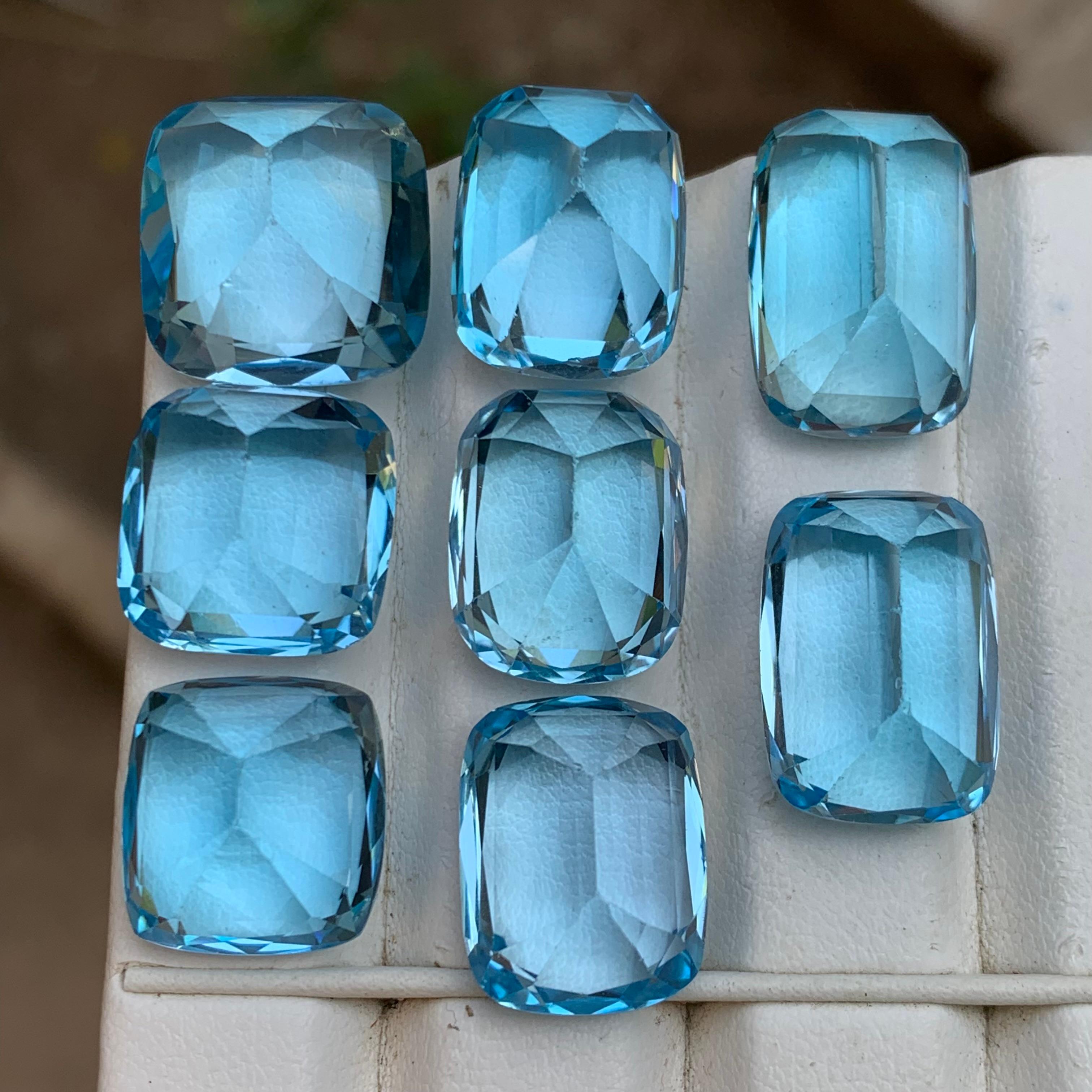 da uomo o donna Topazio svizzero blu cielo da 142,36 carati Nature - Lotto da collezione in vendita