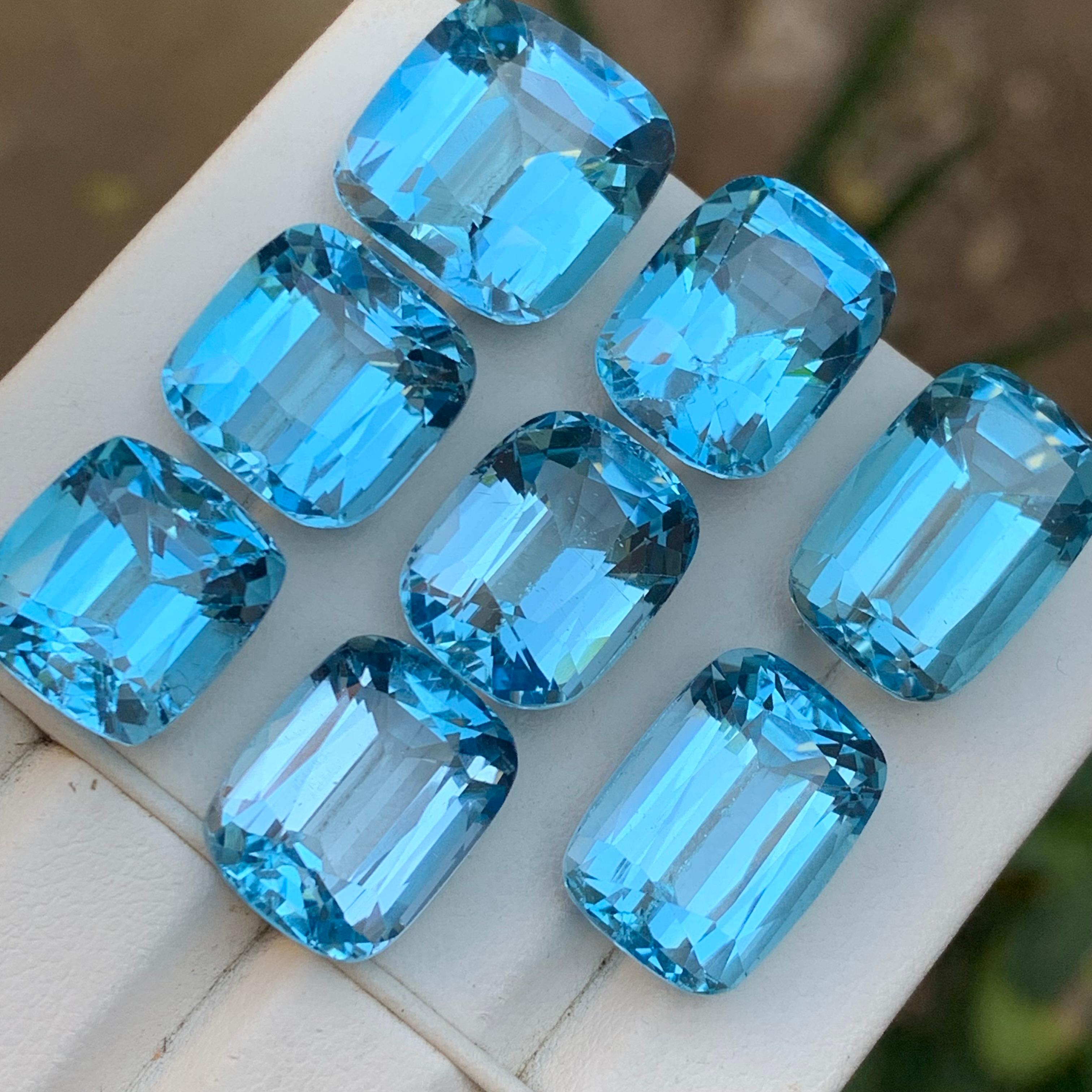 Topazio svizzero blu cielo da 142,36 carati Nature - Lotto da collezione in vendita 1