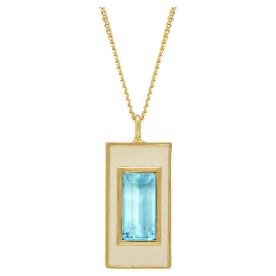 Collana con goccia di topazio blu cielo e smalto bianco in vendita