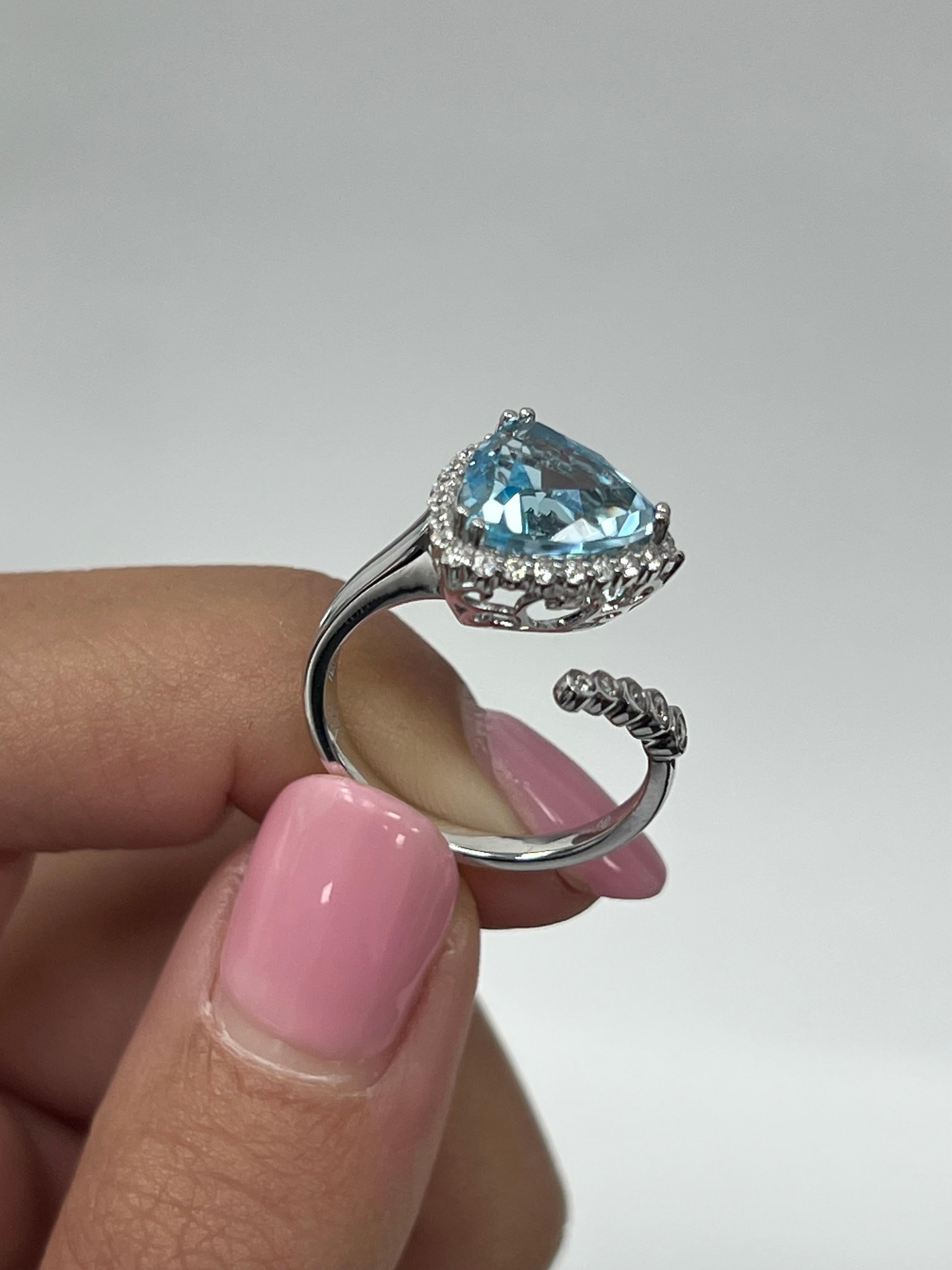 Sky Blue Topaz White Gold Bypass Diamond Ring In New Condition For Sale In Great Neck, NY