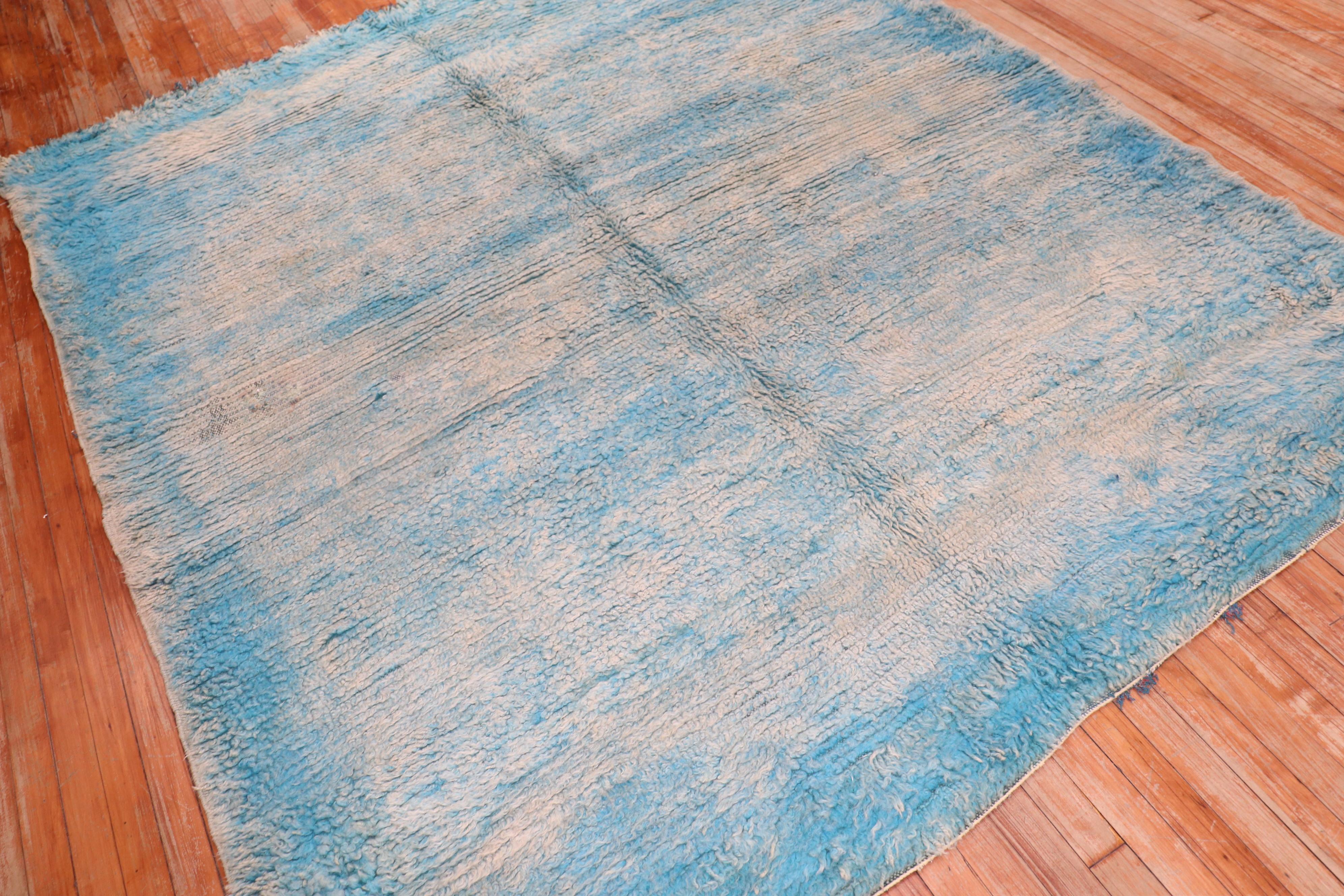 Himmelblau Vintage Marokkanischer Quadratischer Teppich im Angebot 4