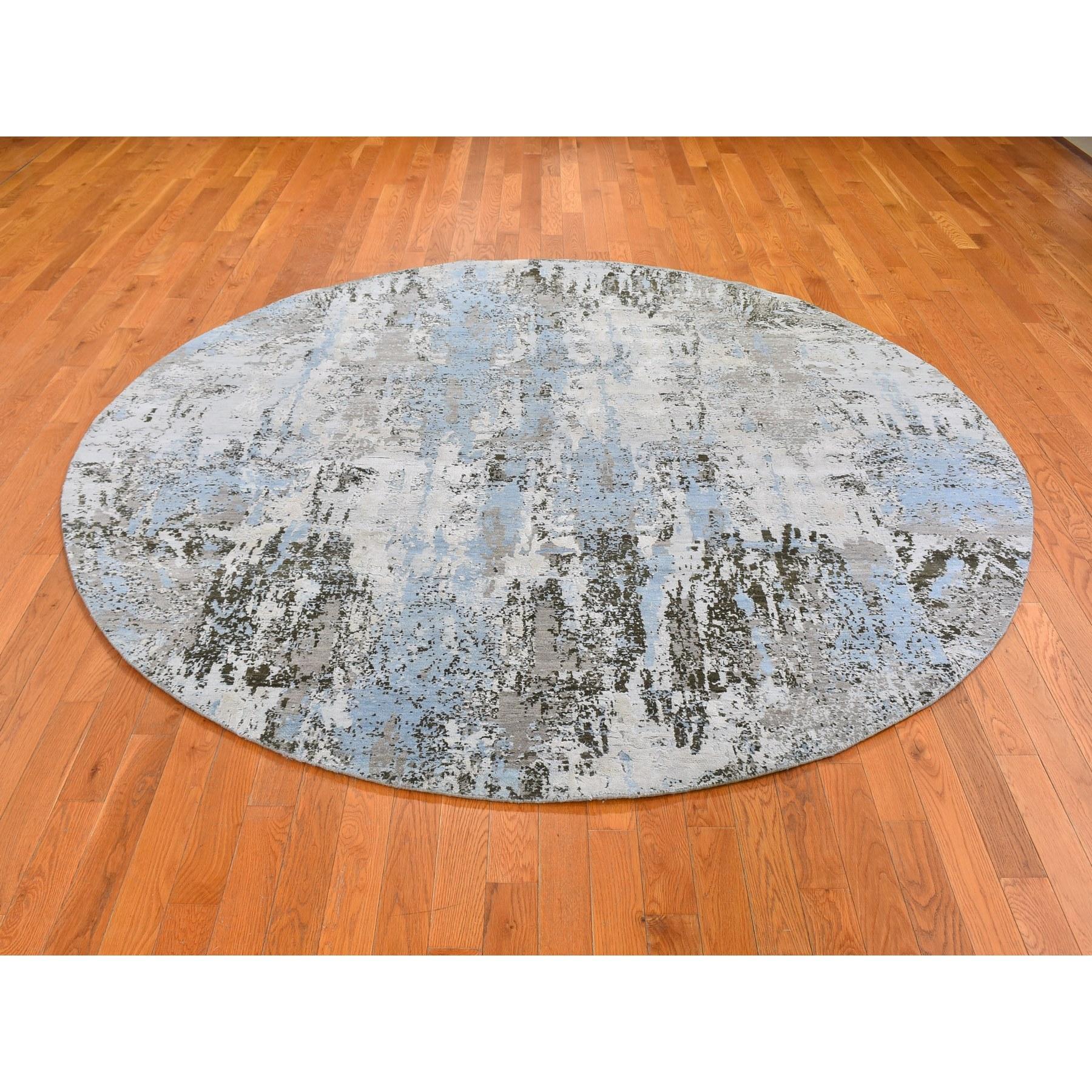 Moderne Tapis rond noué à la main en laine bleu ciel avec motif abstrait de soie - 8'1