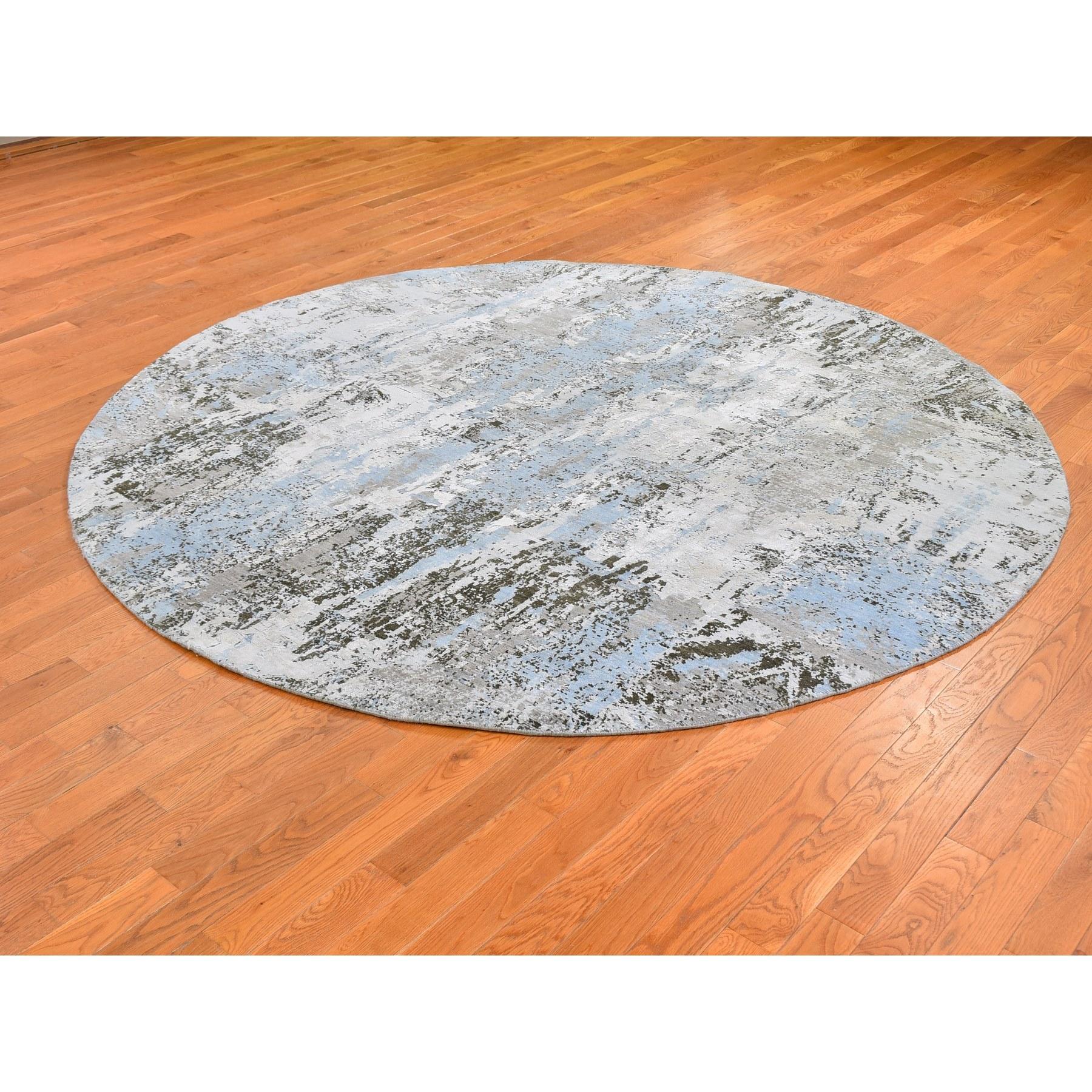Indien Tapis rond noué à la main en laine bleu ciel avec motif abstrait de soie - 8'1