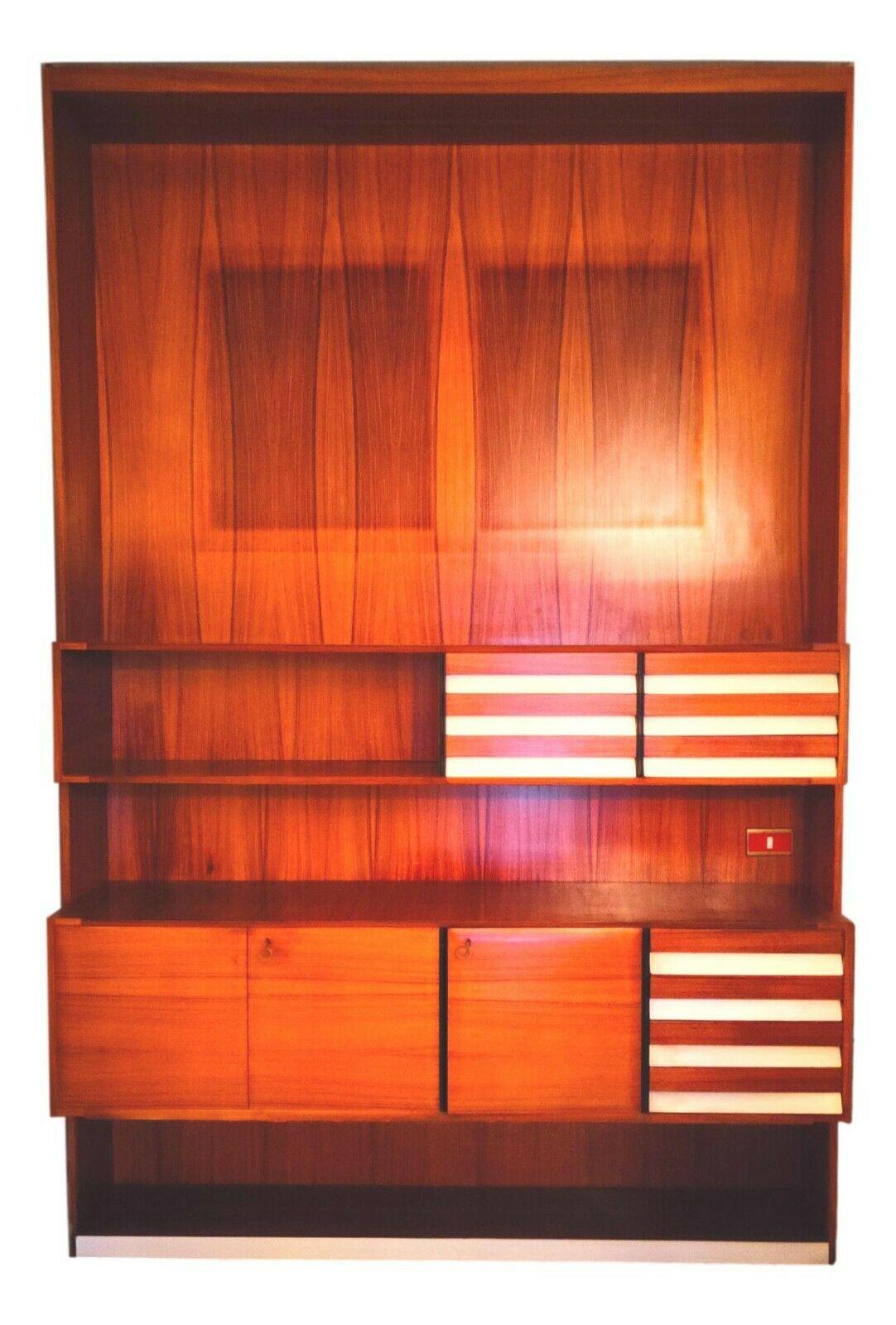 Mid-20th Century Sky/Earth Bookcase in the Style of Osvaldo Borsani, Original Made in Italy, 1960 For Sale