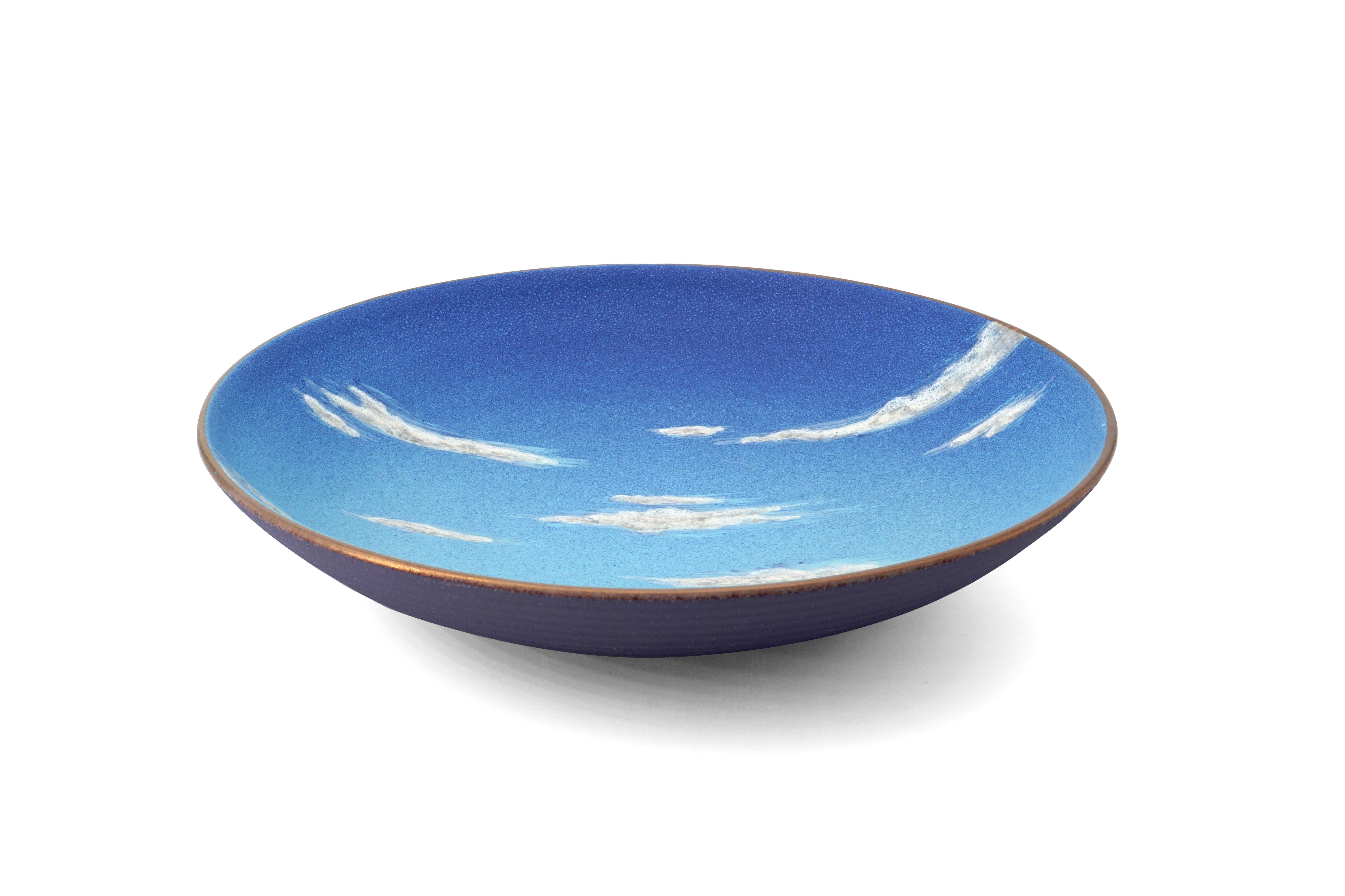 Cielo Gran cuenco de cerámica esmaltada pintada a mano Mayólica italiana Contemporánea Italiano en venta