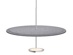 Ciondolo Sky Sound 24 in feltro grigio di Pablo Designs