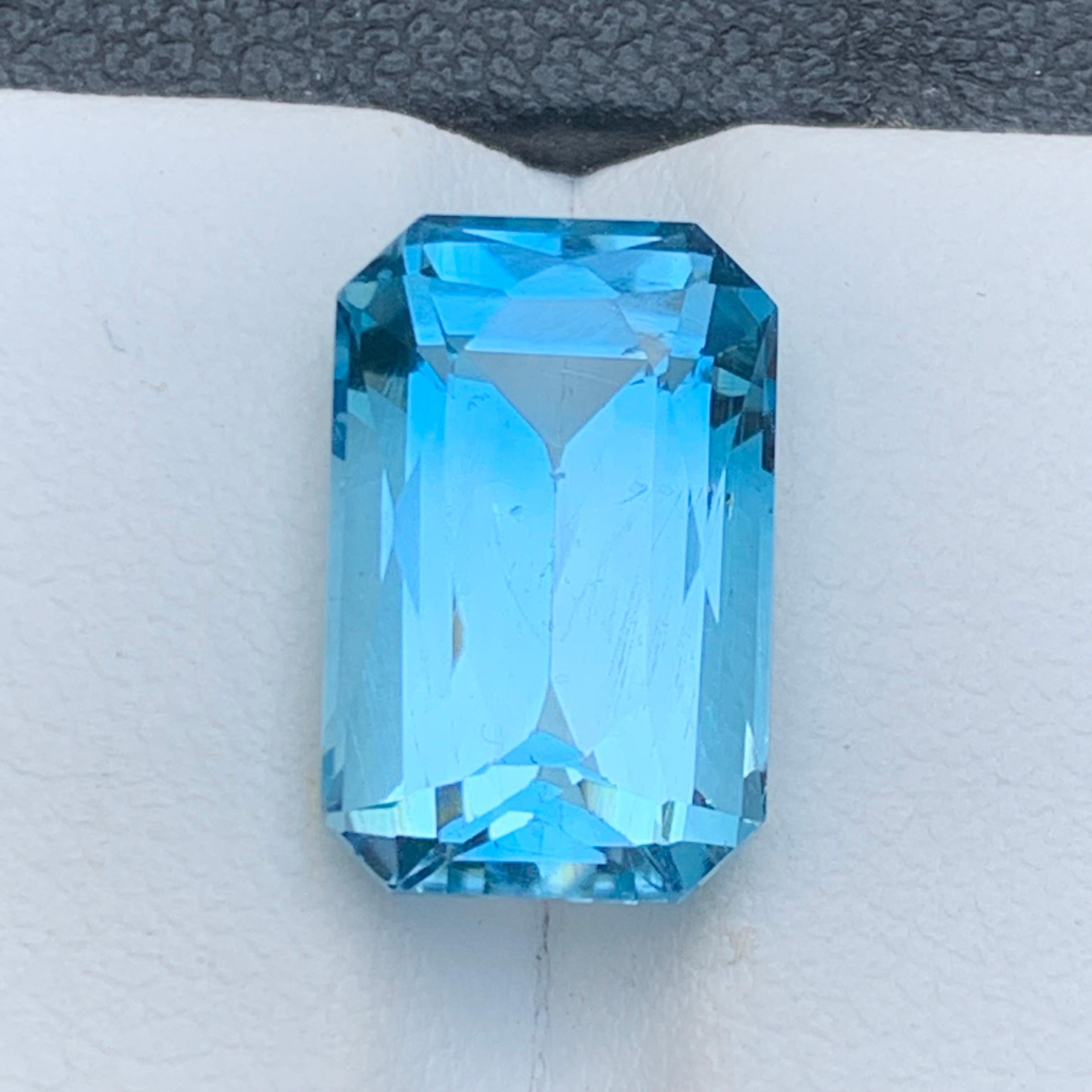Sky Swiss Blue Natural Topaz Ring, Pendant Gemstone 8.15 Ct Scissors Cut-Jewelry For Sale 5