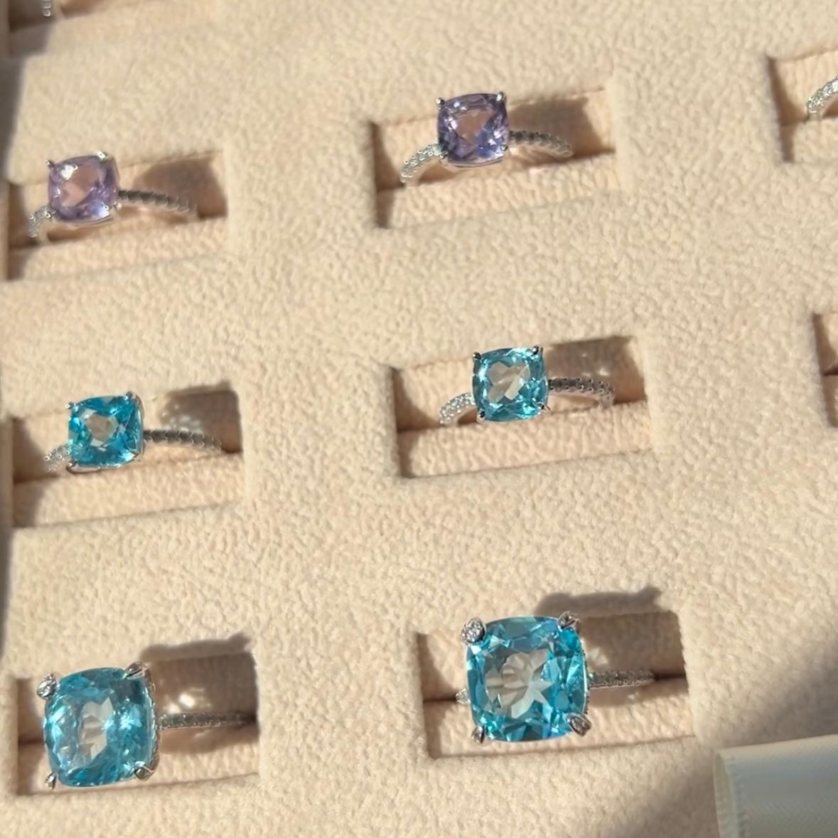 Femenino o masculino Anillo Topacio Cielo en venta