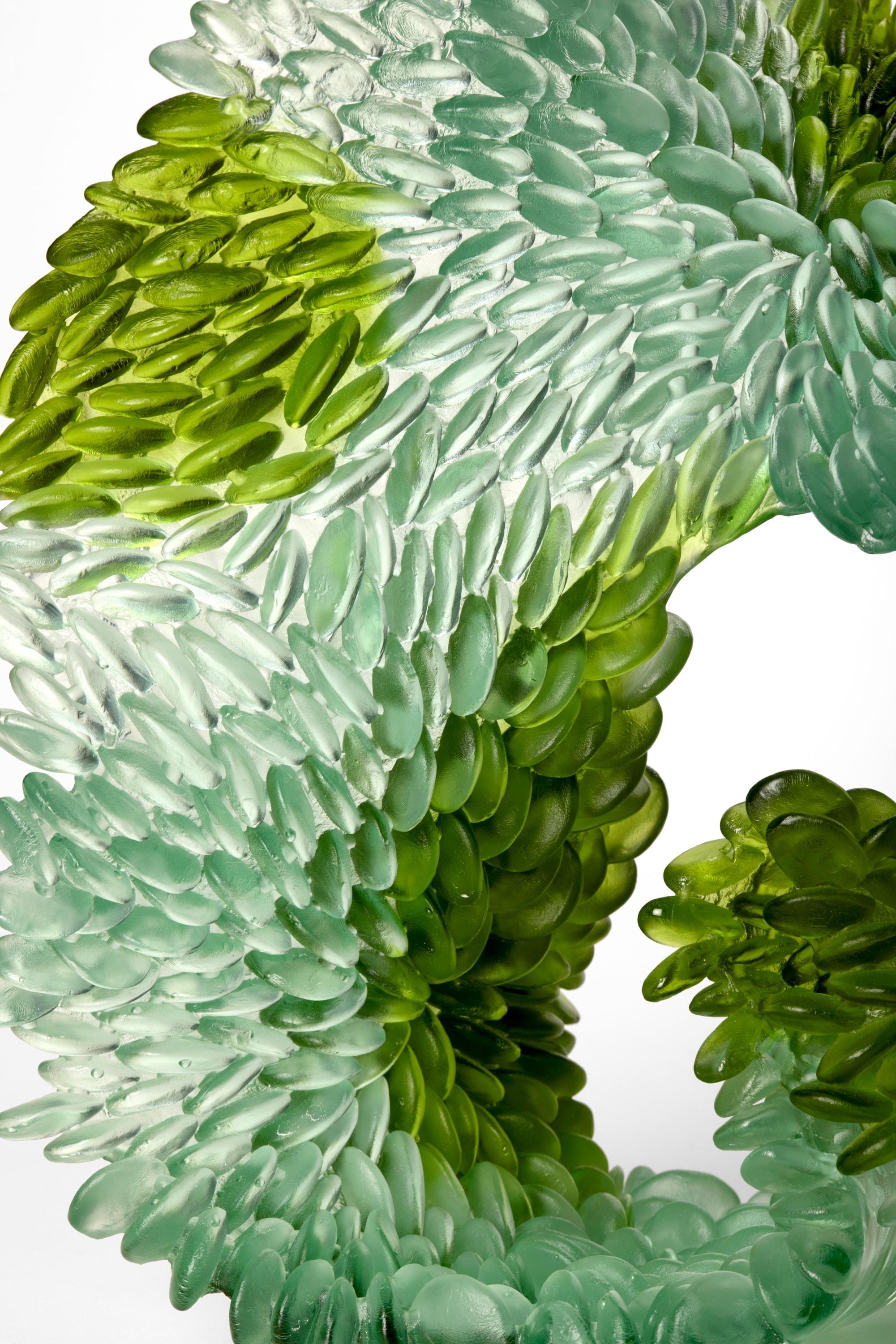 Sky & Trees, un'opera d'arte in vetro fuso con texture verde e giada di Nina Casson McGarva In condizioni Nuovo in vendita a London, GB