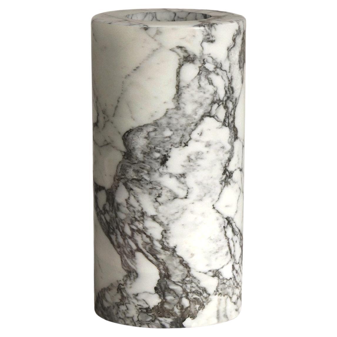 Vase Sky en marbre Arabescato par Paloma Editions