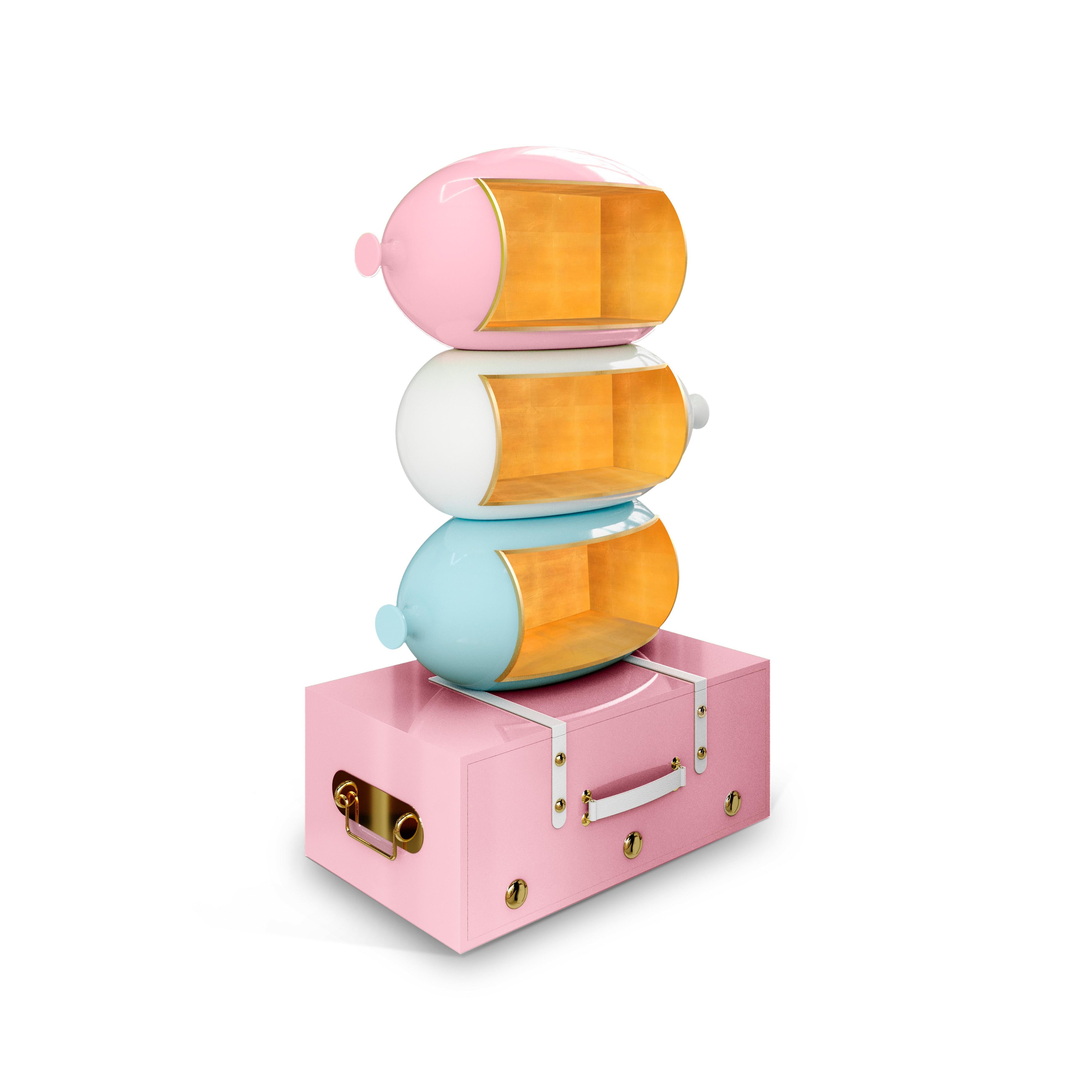 Imitation cuir Skybound Bookcase by MAGILORE - Rangement fantaisiste inspiré des montgolfières en vente