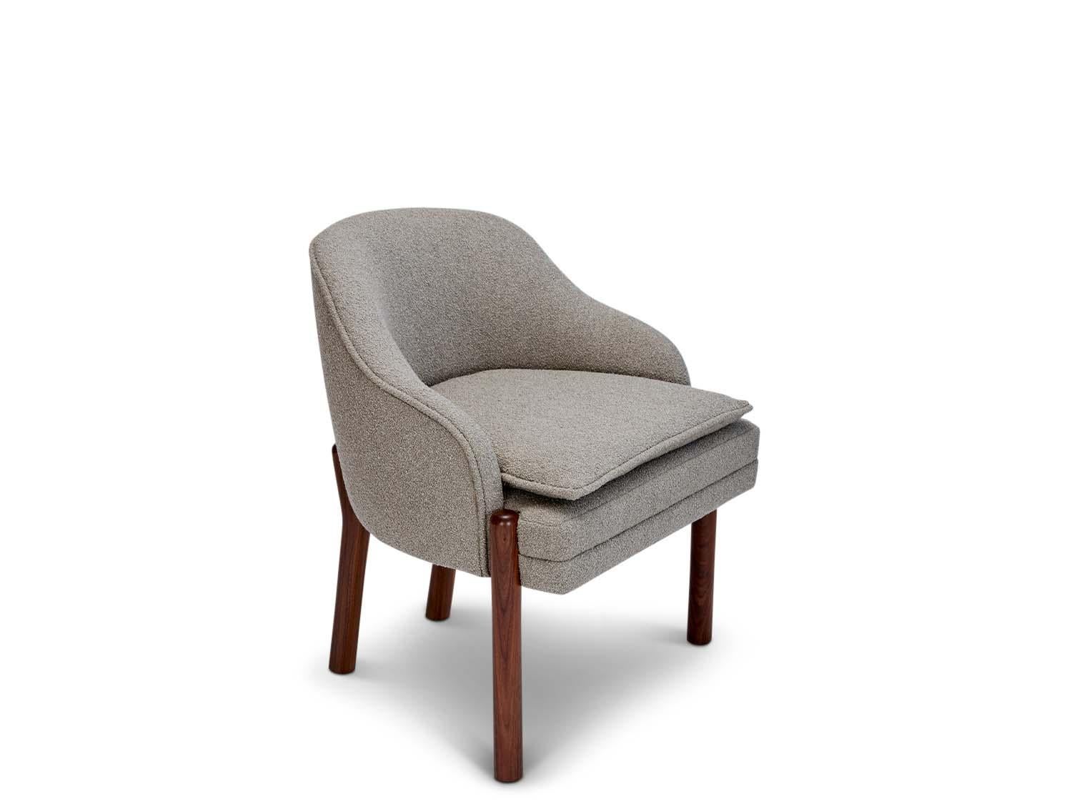American Skye Dining Chair by DISC Interiors x Lawson-Fenning For Sale