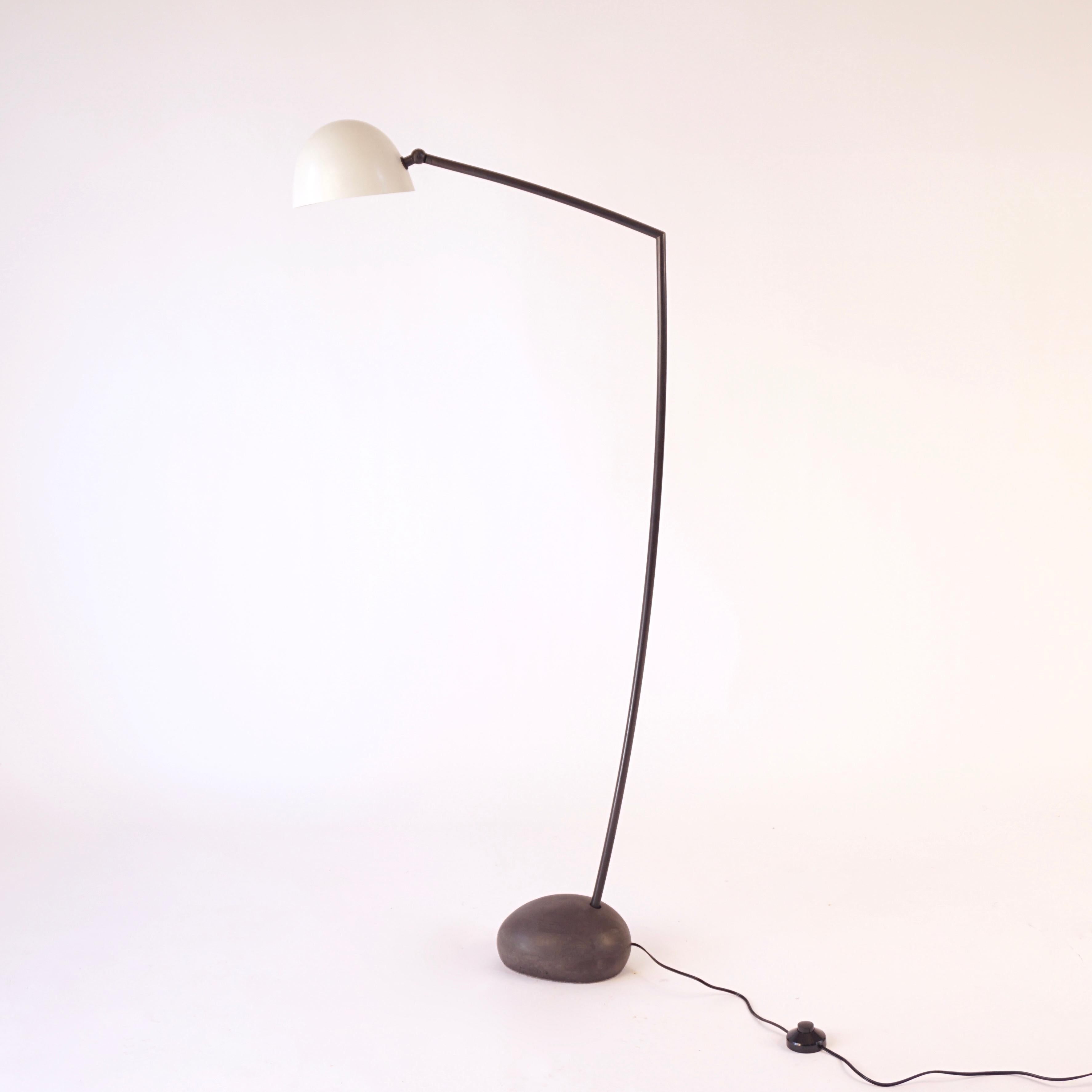 Blackened Skye Floor Lamp Medium, with White Spun Shade and Dark Stone Shaped Cement Base