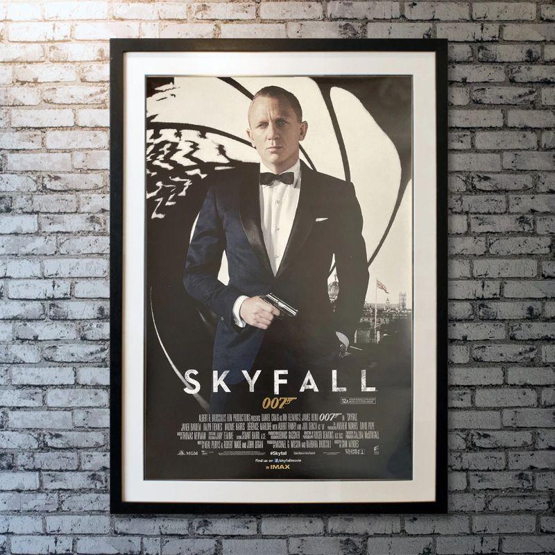 Skyfall, Unframed Poster, 2012

Original One Sheet (27 x 40 inches). James Bond's loyalty to M is tested when her past comes back to haunt her. When MI6 comes under attack, 007 must track down and destroy the threat, no matter how personal the