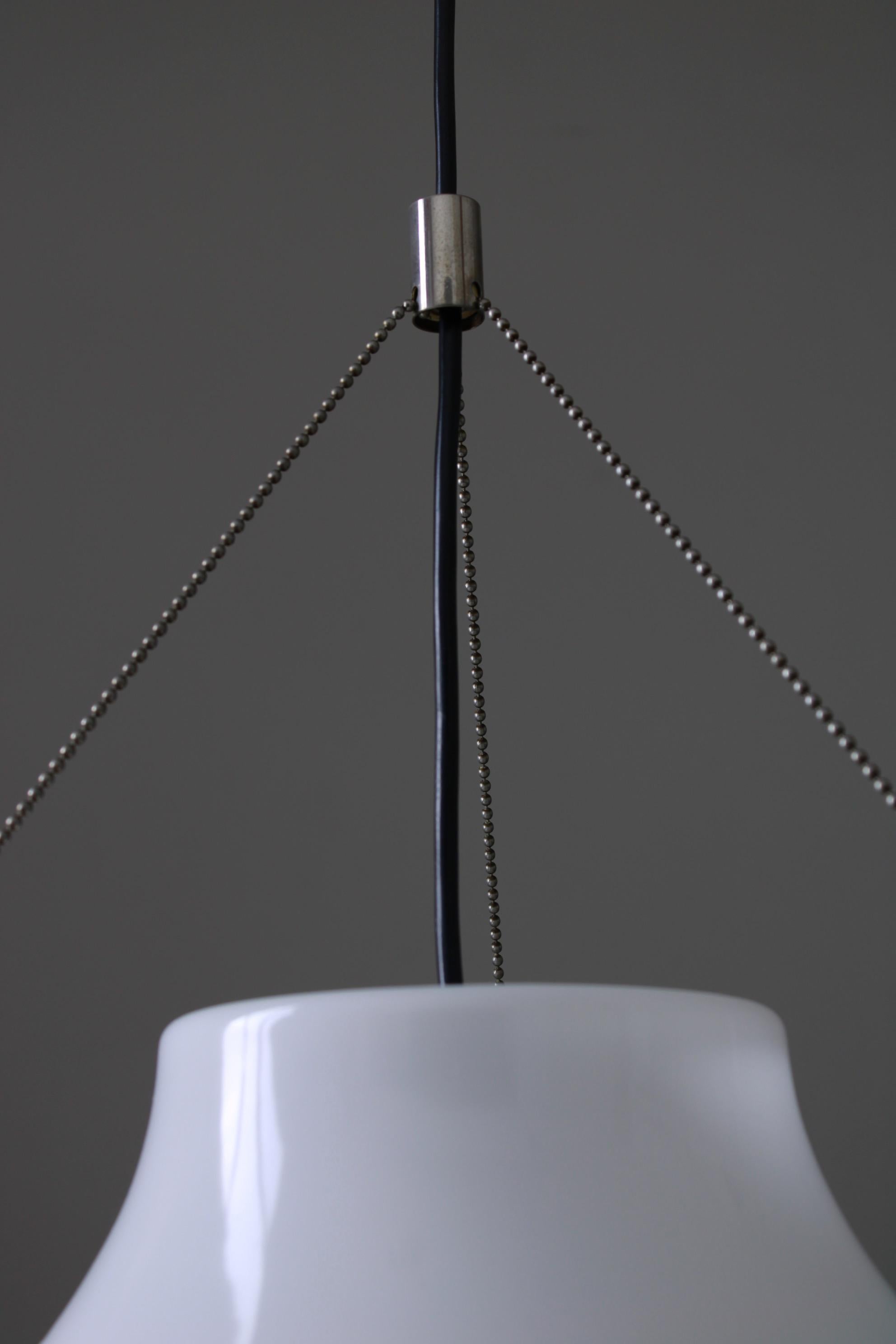Skyflyer Pendant Lamp by Yki Nummi, 1960 In Excellent Condition In UTRECHT, NL
