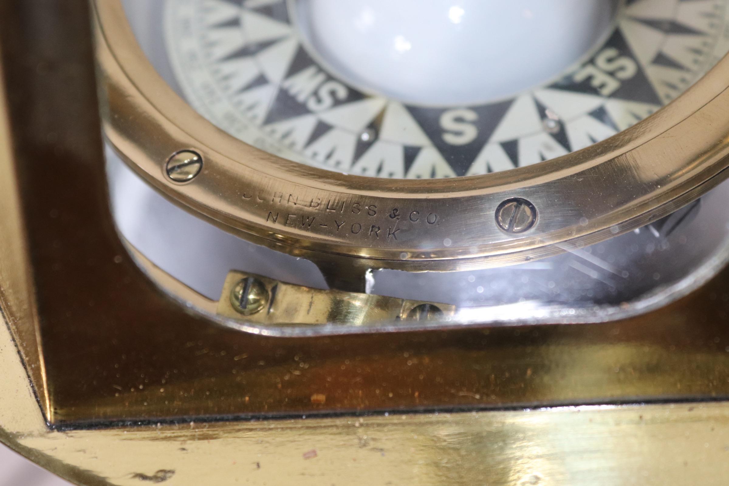 Skylight Yacht Binnacle Compass In Good Condition For Sale In Norwell, MA