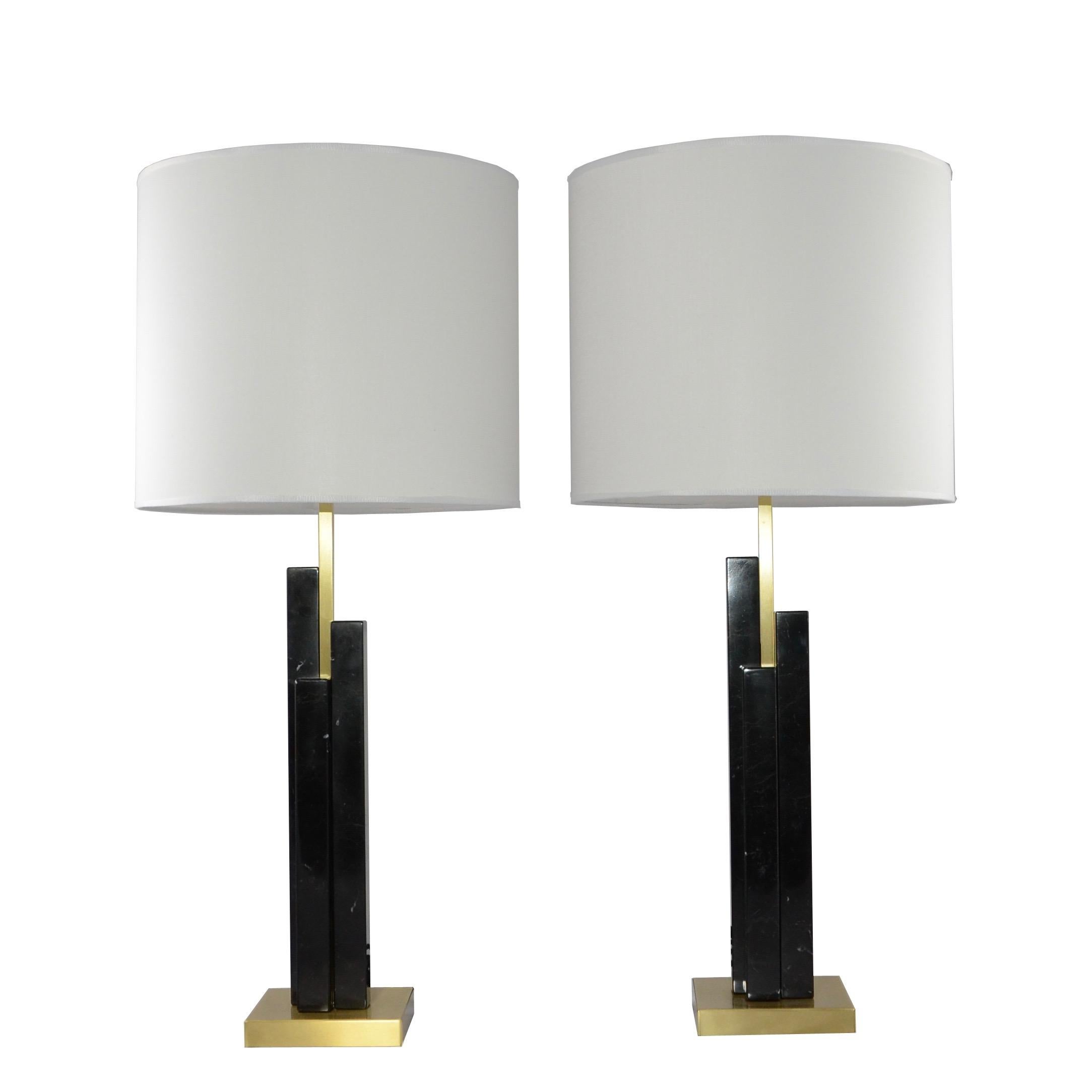 "Skyline" Table Lamp in Polished Marquinha Marble and Satin Brass im Angebot
