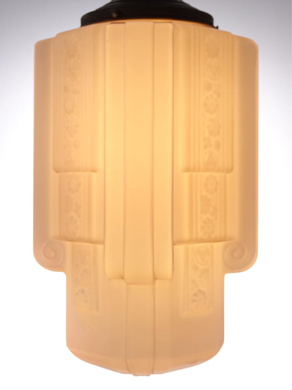 American Skyscraper Art Deco Pendent