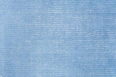 Tappeto moderno "Skywash" in lino blu chiaro, annodato a mano, di Doris Leslie Blau