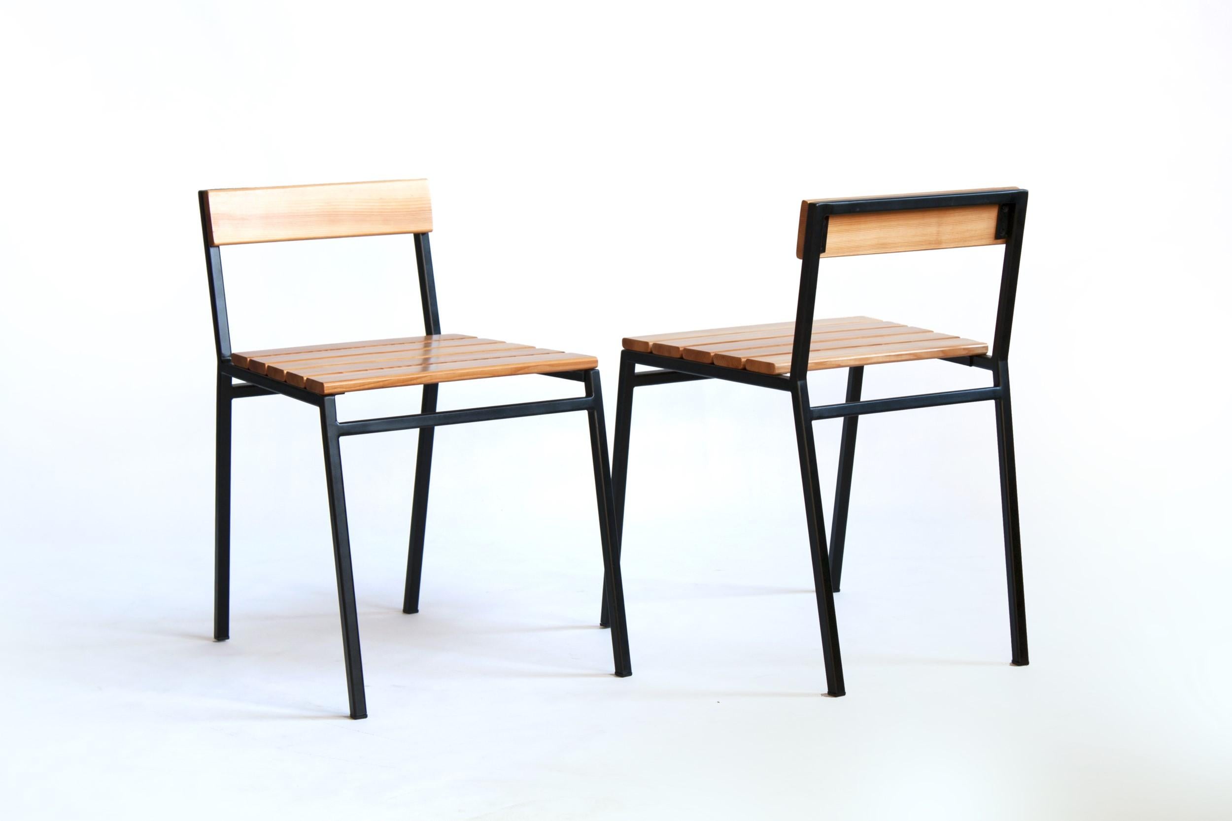 Modern Slaat Dining Chair in Cedar and Steel, Indoor/Outdoor Design by Kln Studio For Sale