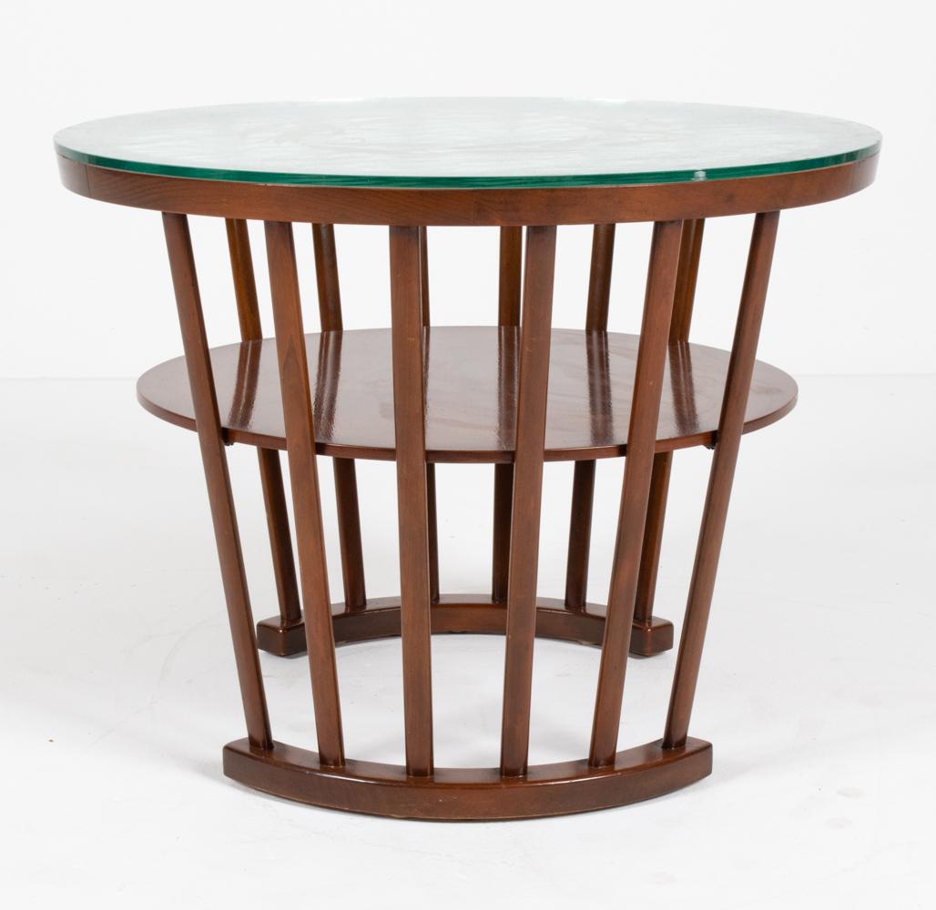 Slagelse Danish Mid-Century Zweistöckiger Nussbaum Beistelltisch im Angebot 7