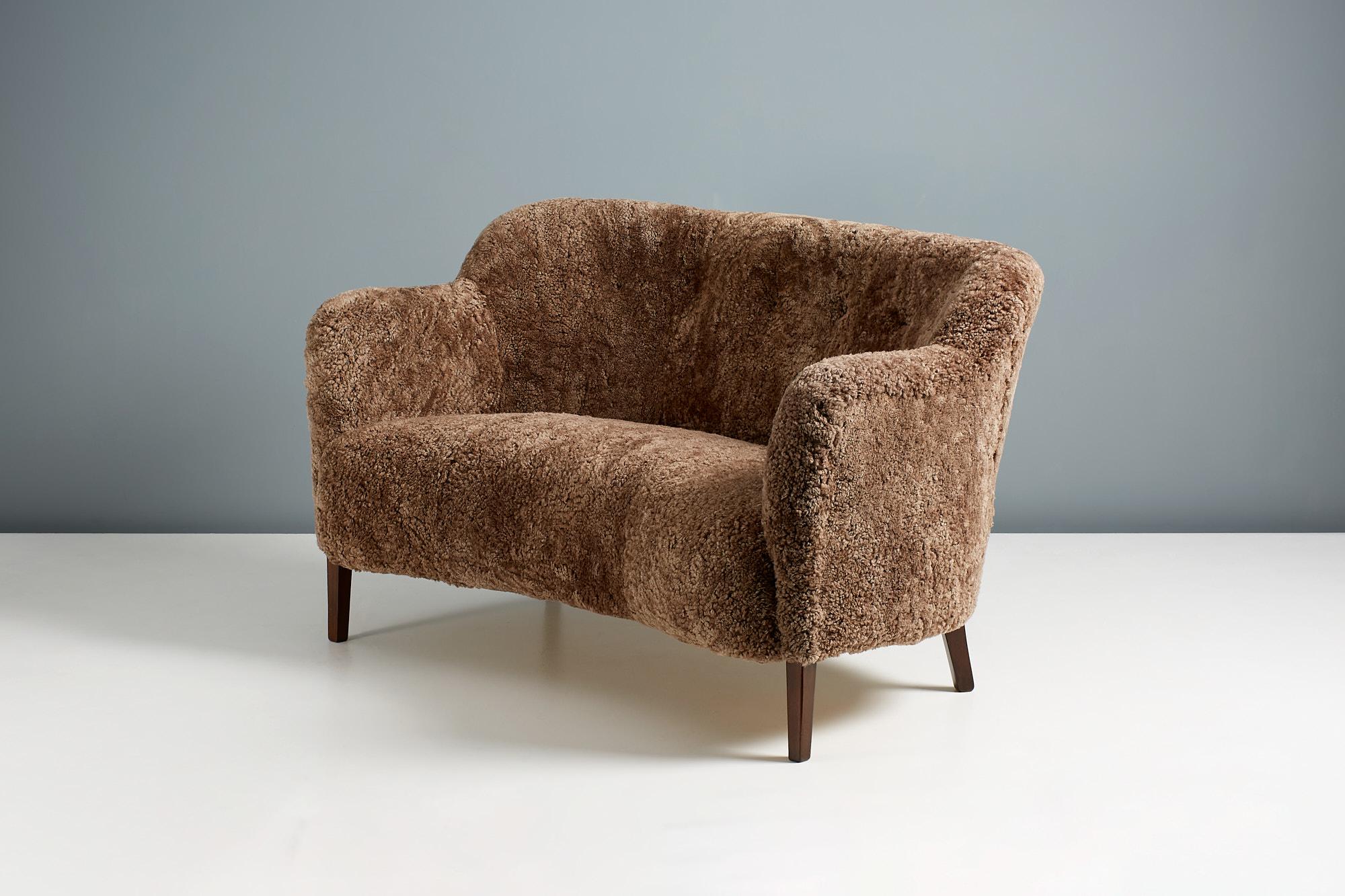 Slagelse Mobelvaerk 1950s Curved Sheepskin Sofa In Excellent Condition In London, GB