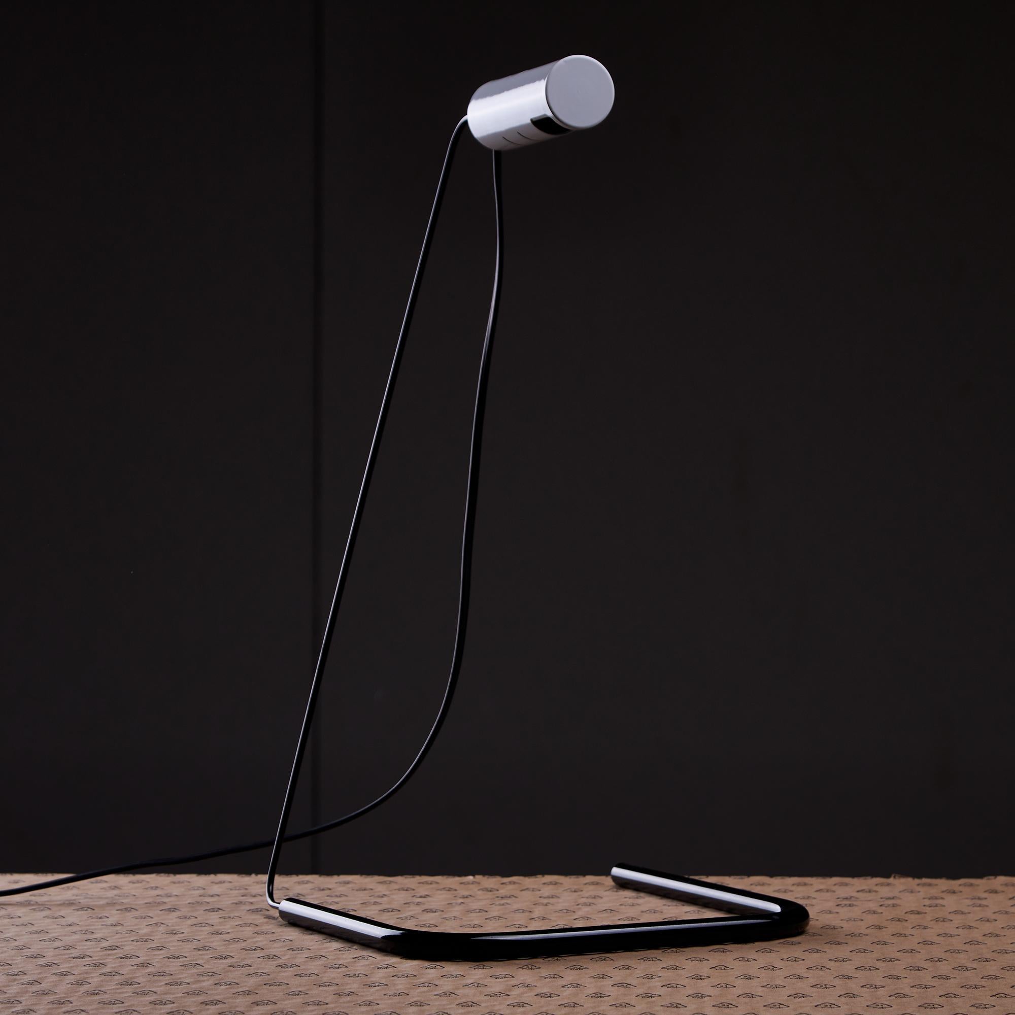 Italian Slalom Table Lamp by Vico Magistretti for Oluce, 1980s For Sale