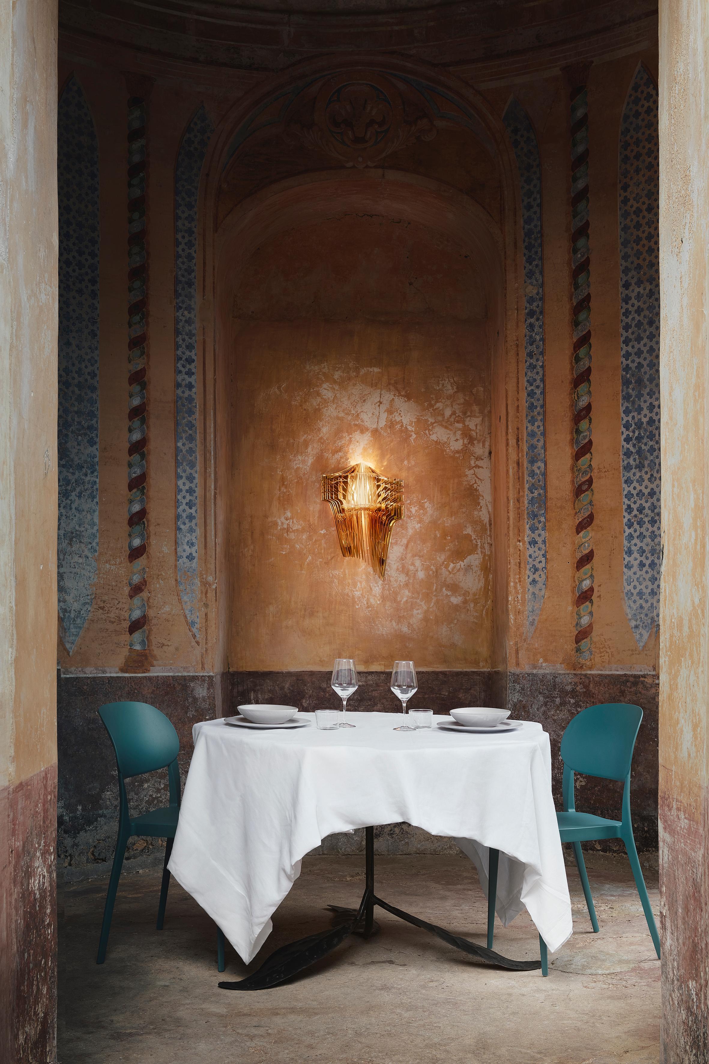 Italian SLAMP - Aria Applique - Gold - Designed by Zaha Hadid in vendita