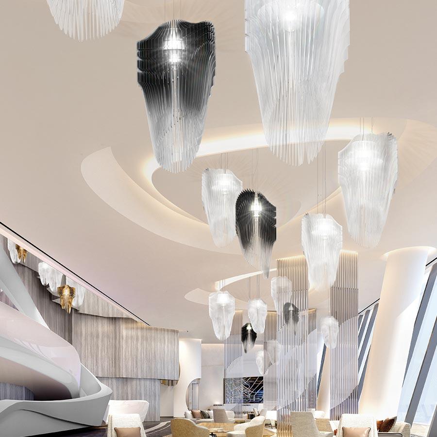 XXI secolo e contemporaneo Slamp Avia Extra Large Pendant Light in Black Fade by Zaha Hadid in vendita