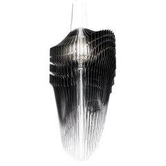 Grande lampe à suspension Avia de Zaha Hadid en noir délavé