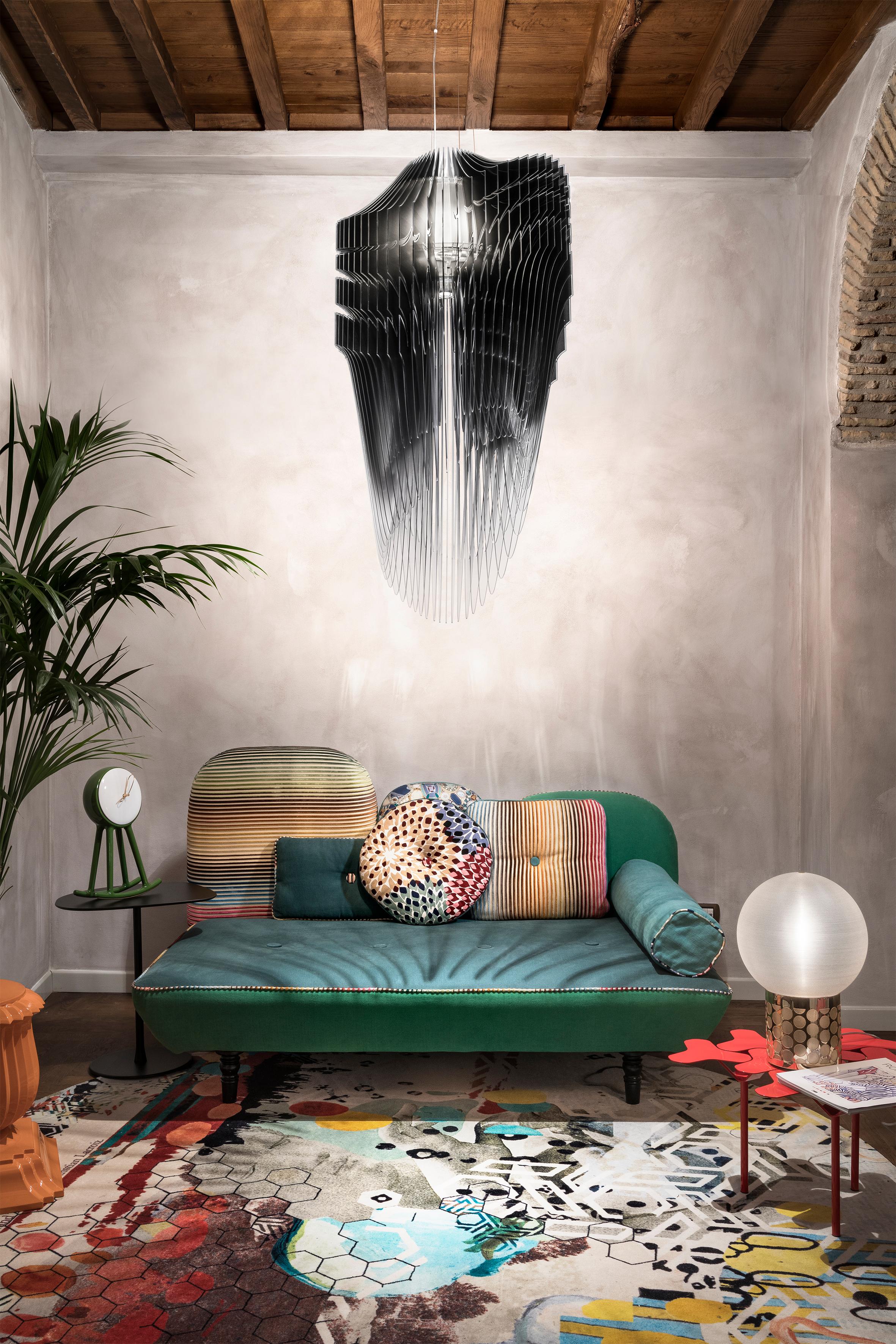 Fatto a mano SLAMP Avia, lampada a sospensione media in nero di Zaha Hadid in vendita