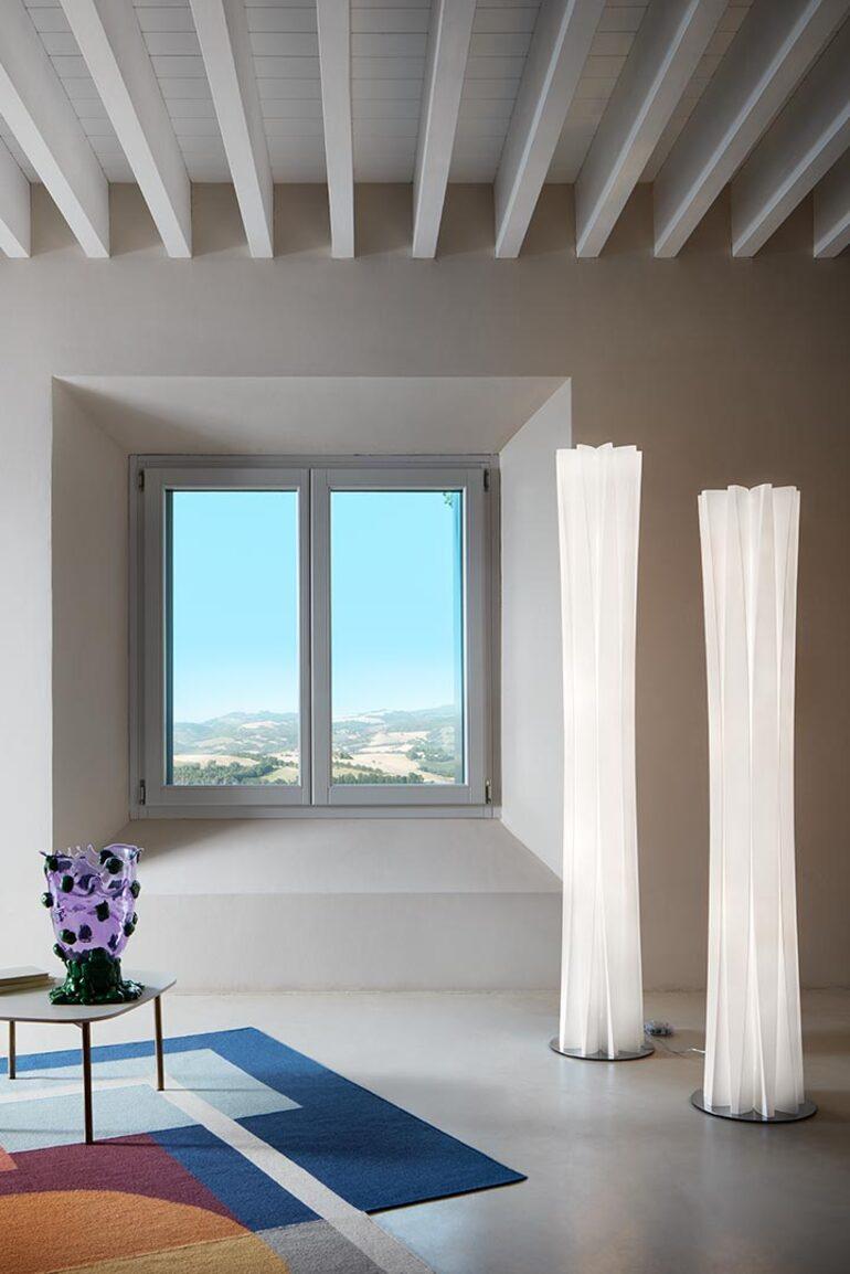 XXI secolo e contemporaneo Lampada da terra SLAMP Bach Extra Large in bianco di Francesco Paretti in vendita