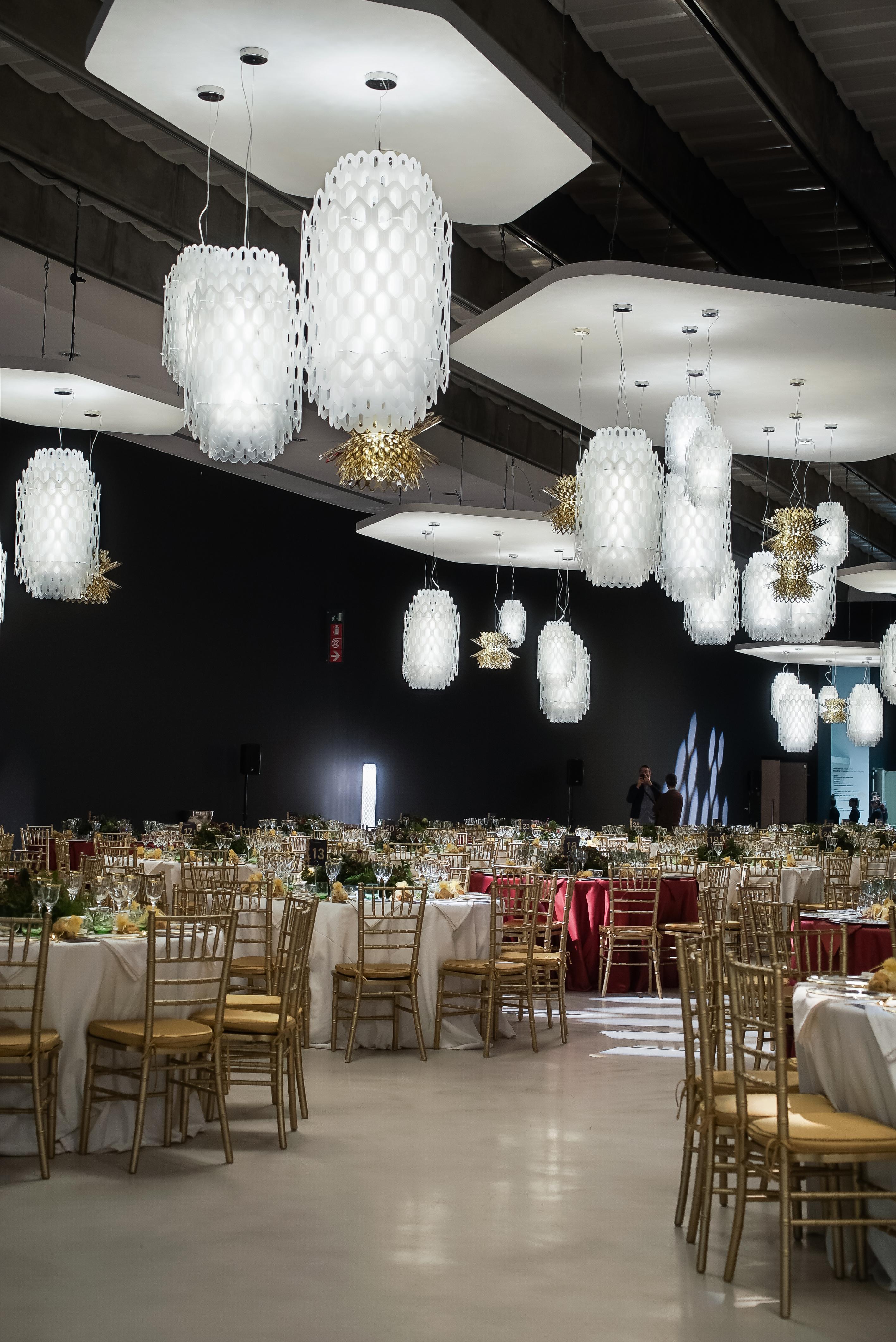 XXIe siècle et contemporain Petite suspension Chantal blanche SLAMP de Doriana & Massimiliano Fuksas en vente